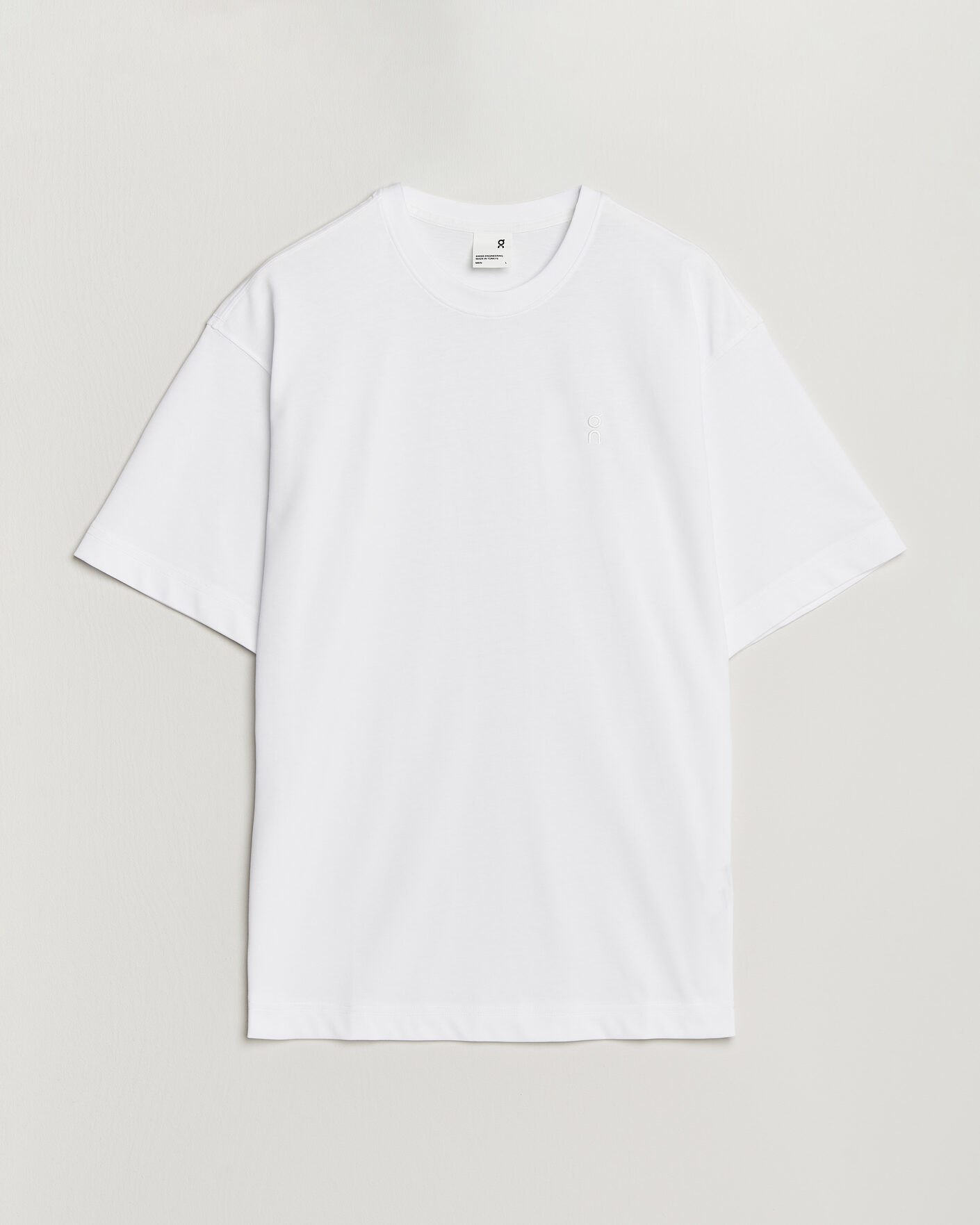 Herr | T-Shirts | On | Club Collective T-Shirt White