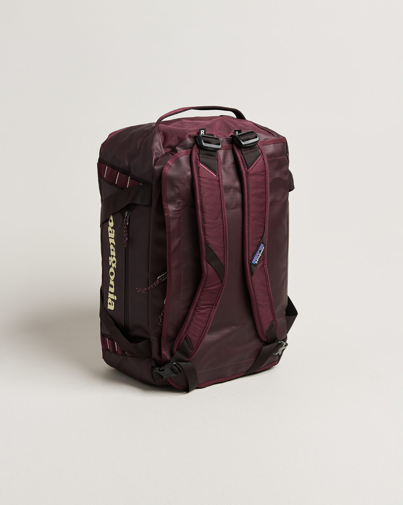 Herr | Väskor | Patagonia | Black Hole Duffel 40L Berry Fig