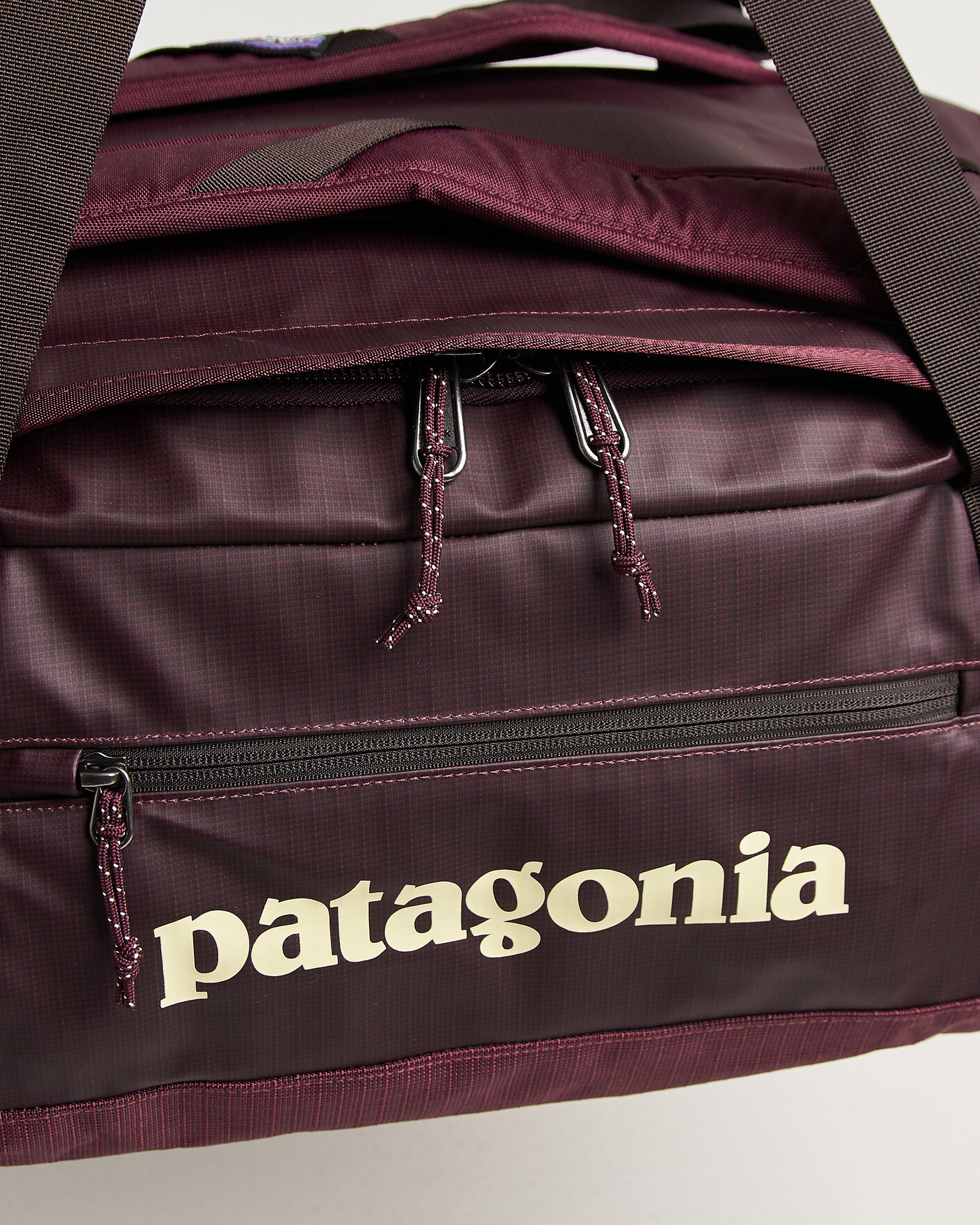 Herr | Väskor | Patagonia | Black Hole Duffel 40L Berry Fig