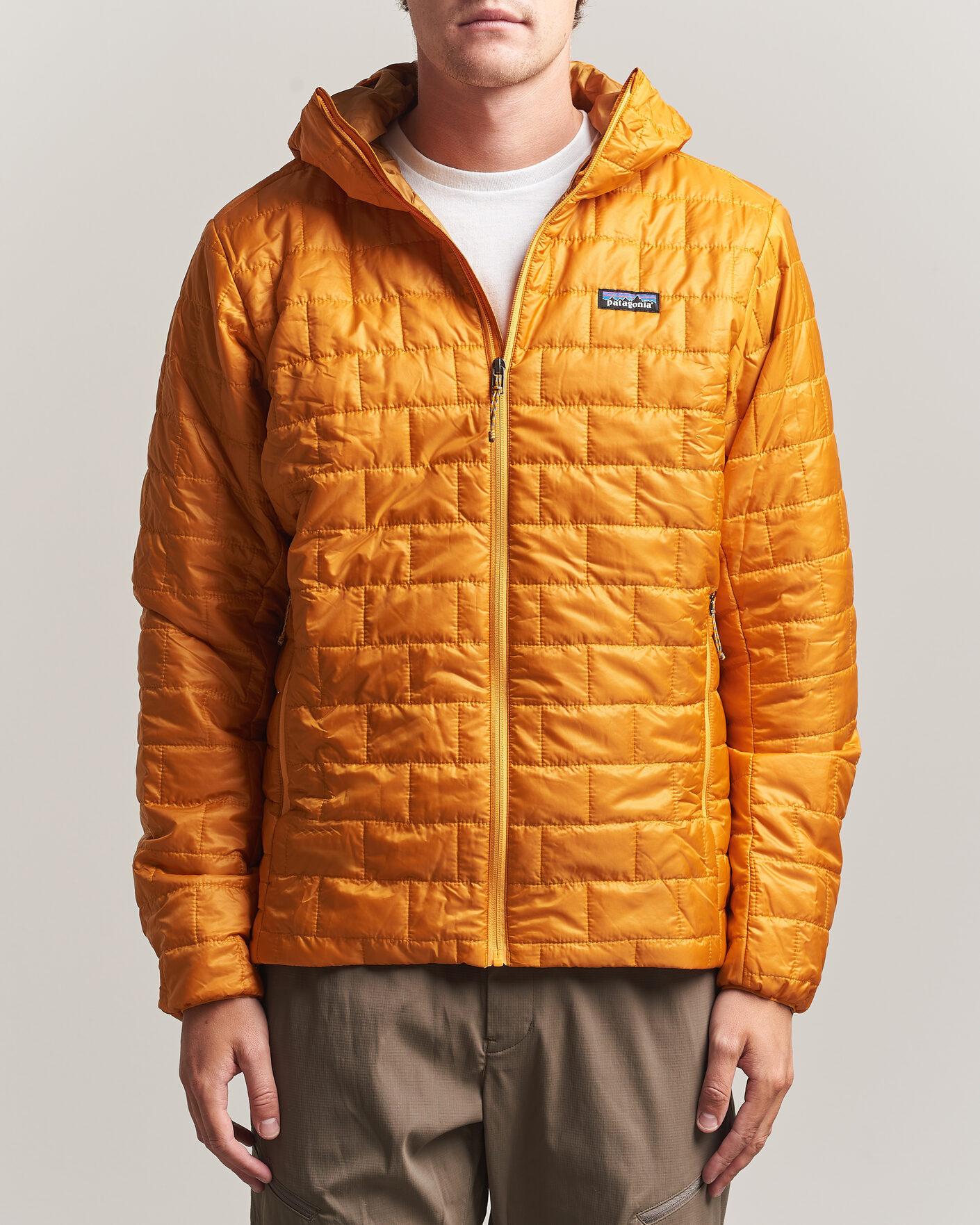 Herr | Jackor | Patagonia | Nano Puff Hoodie Autumn Orange