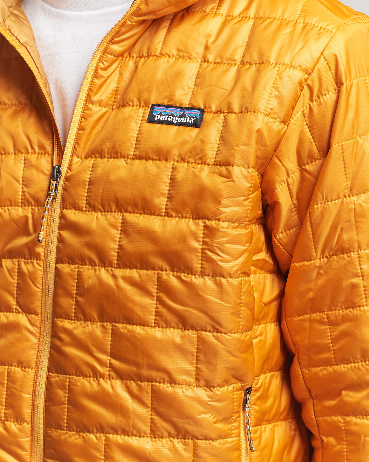 Herr | Jackor | Patagonia | Nano Puff Hoodie Autumn Orange