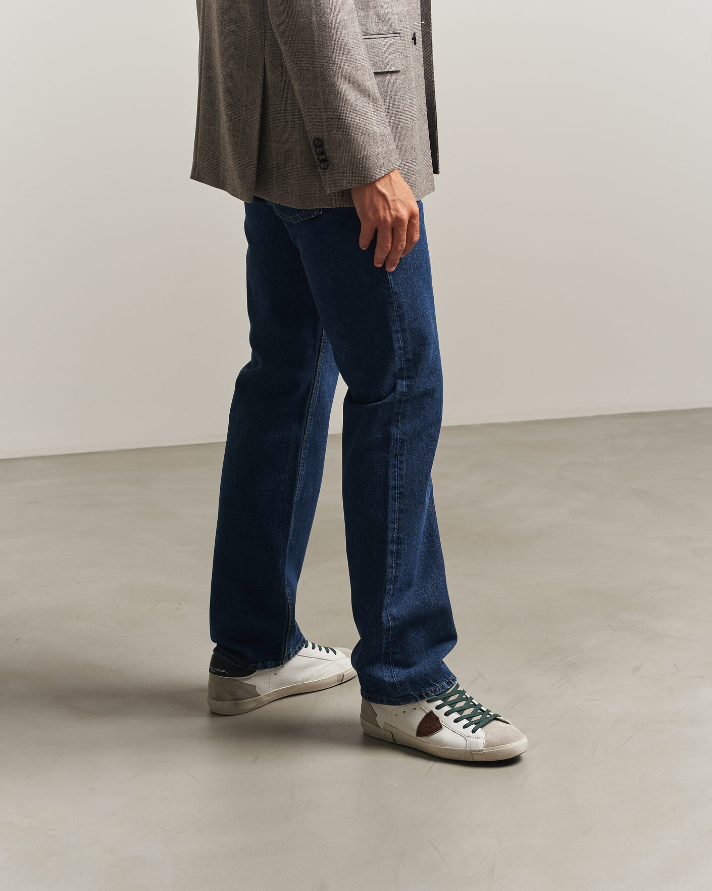 Herr | Sneakers | Philippe Model | PRSX Low Top Suede Sneaker White/Black