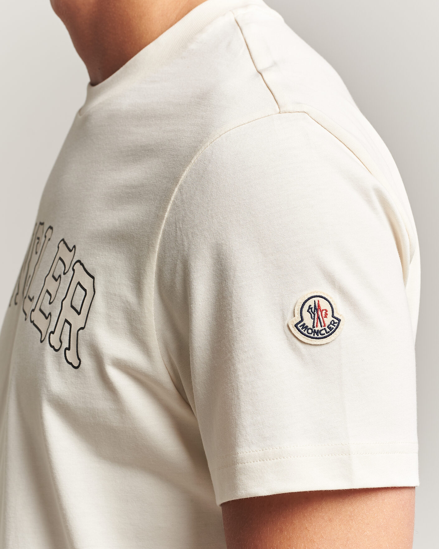 Herr | T-Shirts | Moncler | College Logo T-Shirt Off White