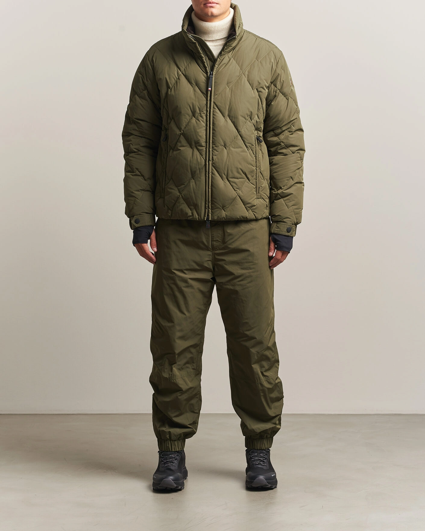 Herr | Byxor | Moncler Grenoble | Drawstring Pants Olive