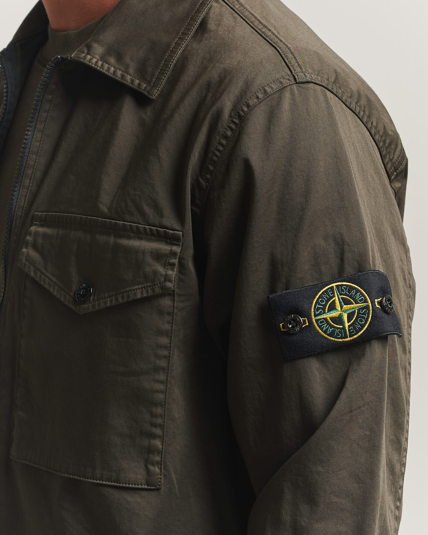 Herr | Skjortor | Stone Island | Organic Cotton Satin Stretch Zip Overshirt Grey
