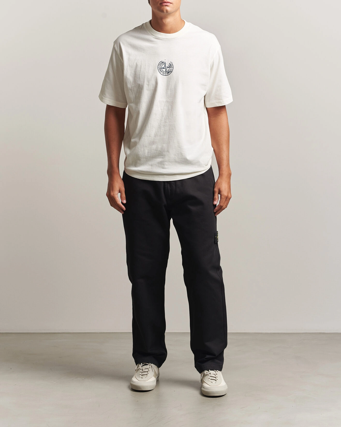 Herr | T-Shirts | Stone Island | Vertical Placement Print Cotton T-Shirt Ivory