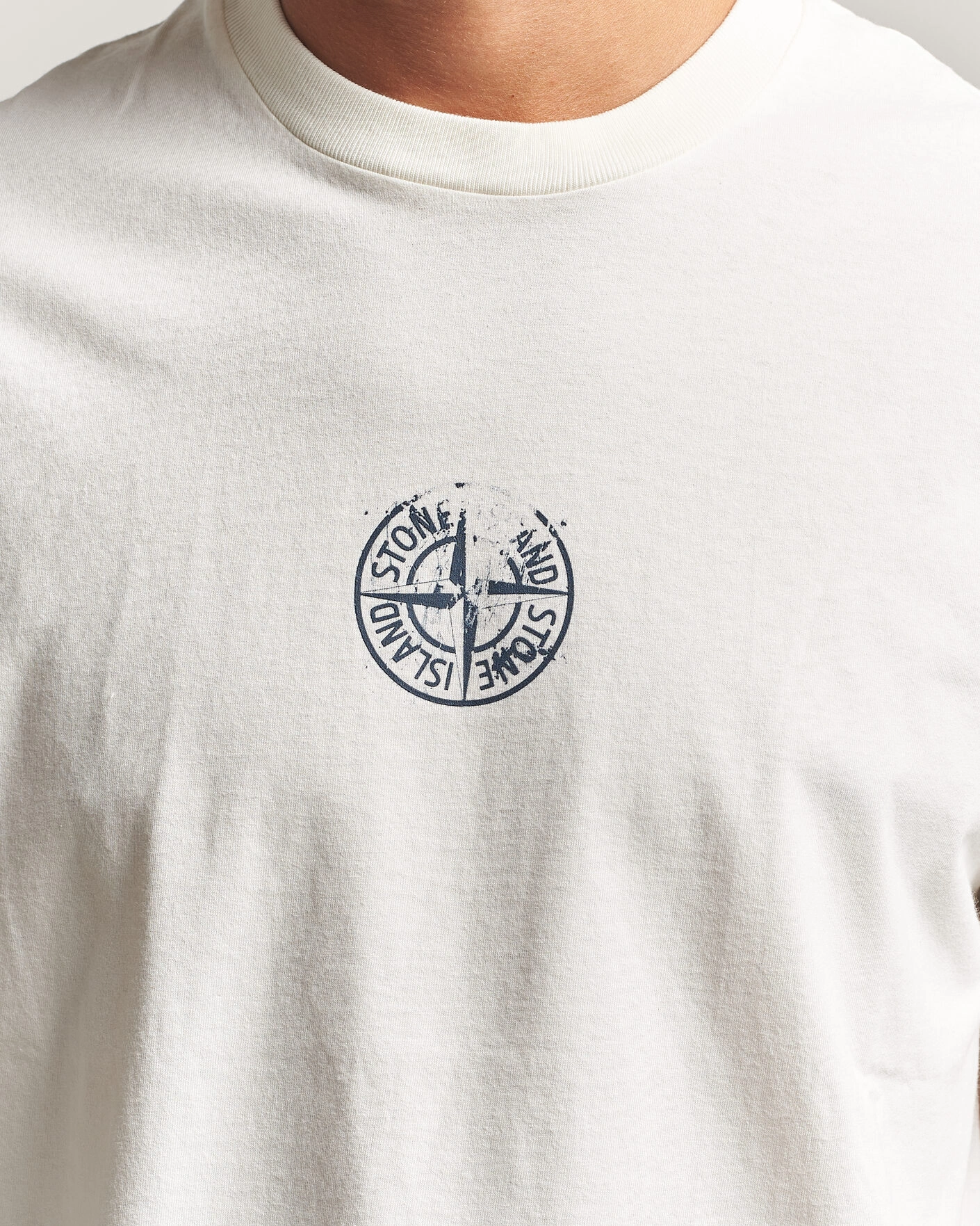 Herr | T-Shirts | Stone Island | Vertical Placement Print Cotton T-Shirt Ivory