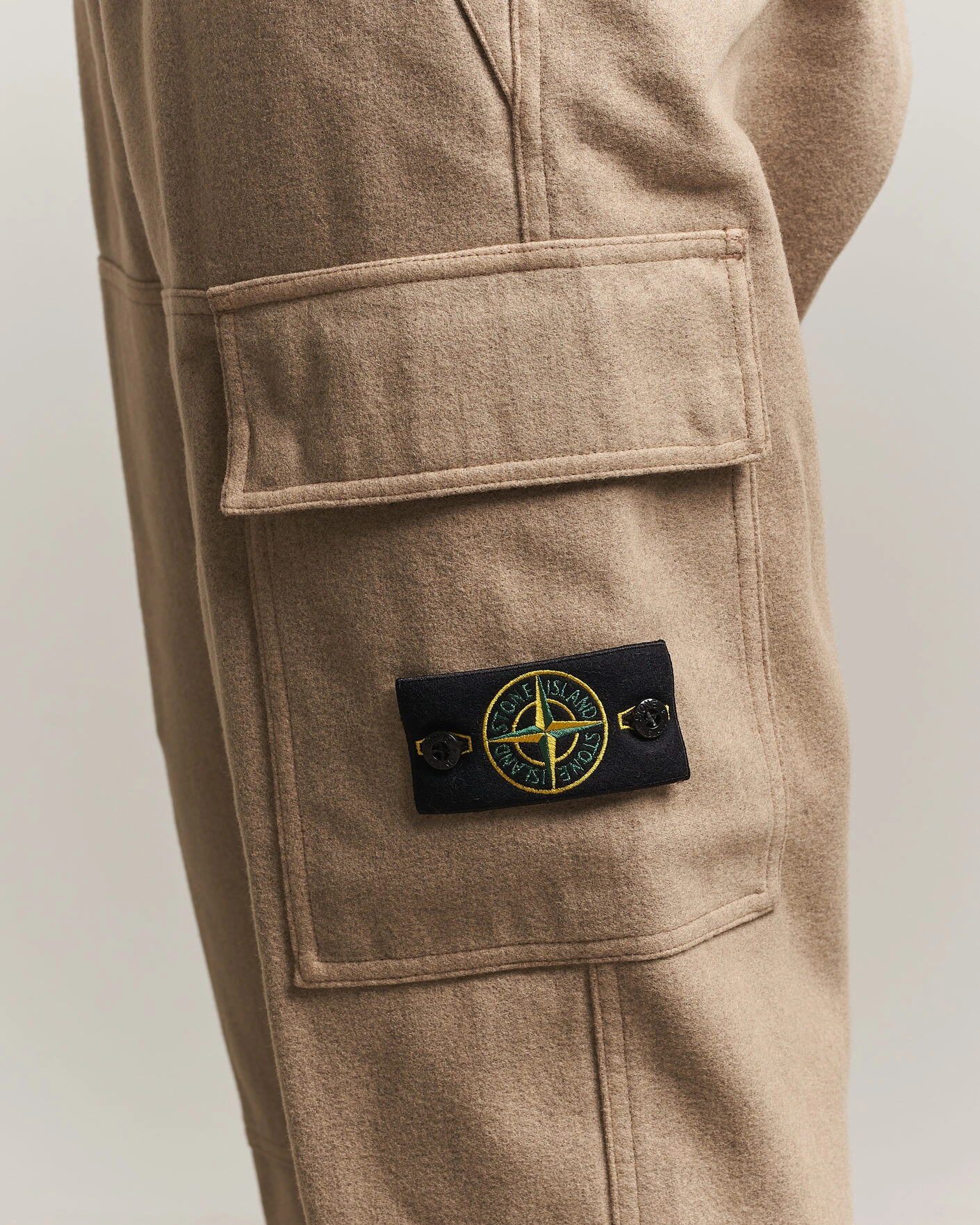 Herr | Byxor | Stone Island | Wool/Nylon Flannel Cargo Trousers Biscuit