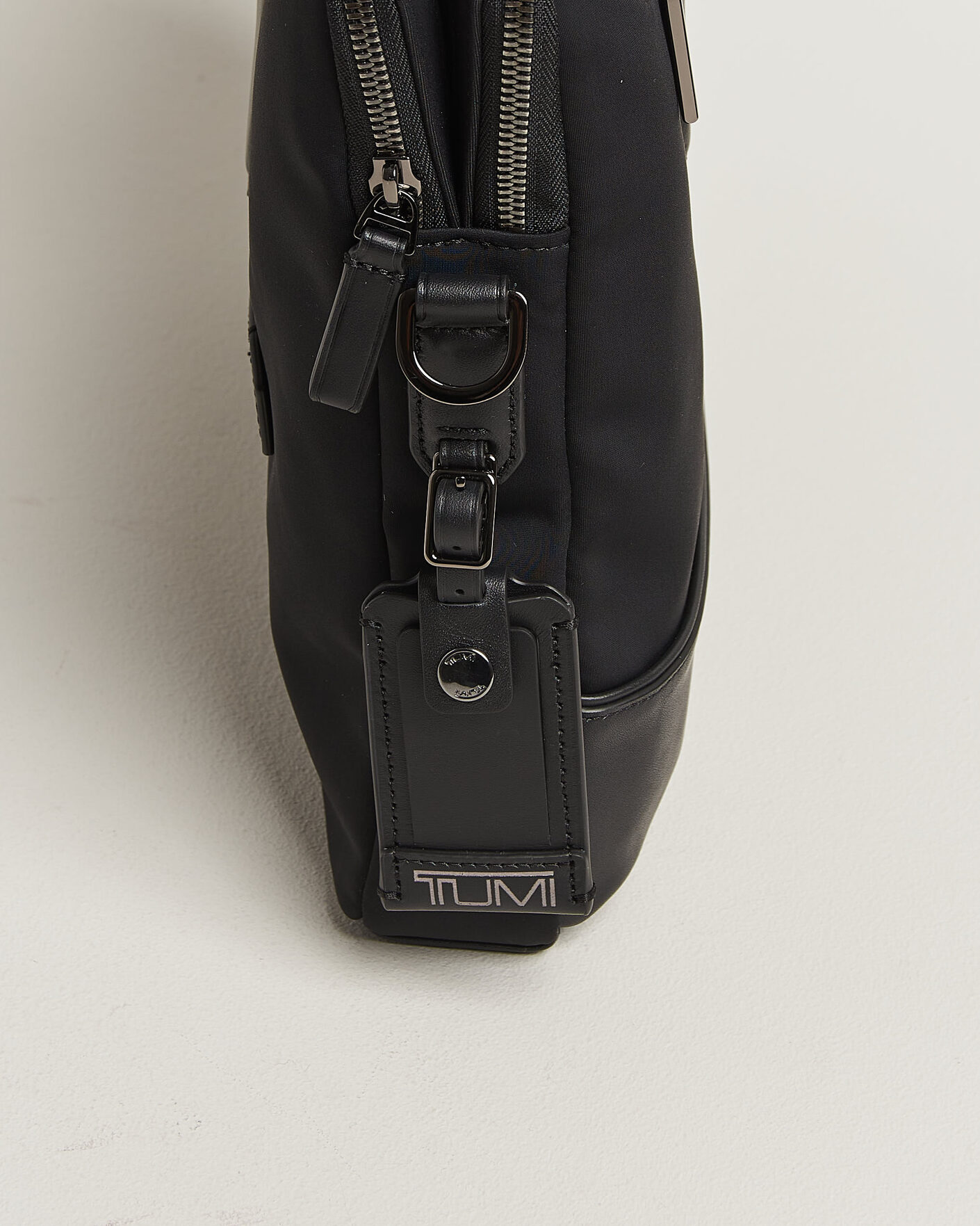 Herr | Väskor | TUMI | Harrison Sycamore Slim Nylon Brief Midnight Black