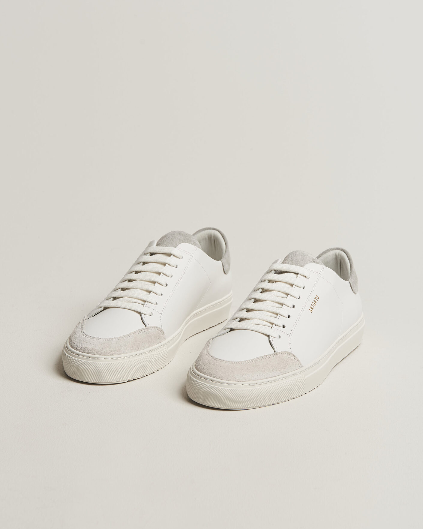 Herr | Sneakers | Axel Arigato | Clean 90 Triple Sneaker White/Grey