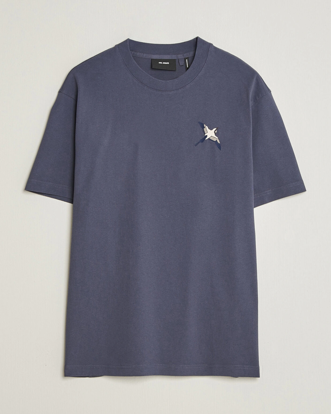 Herr | T-Shirts | Axel Arigato | Micro Bee Birt T-Shirt Smoke Grey