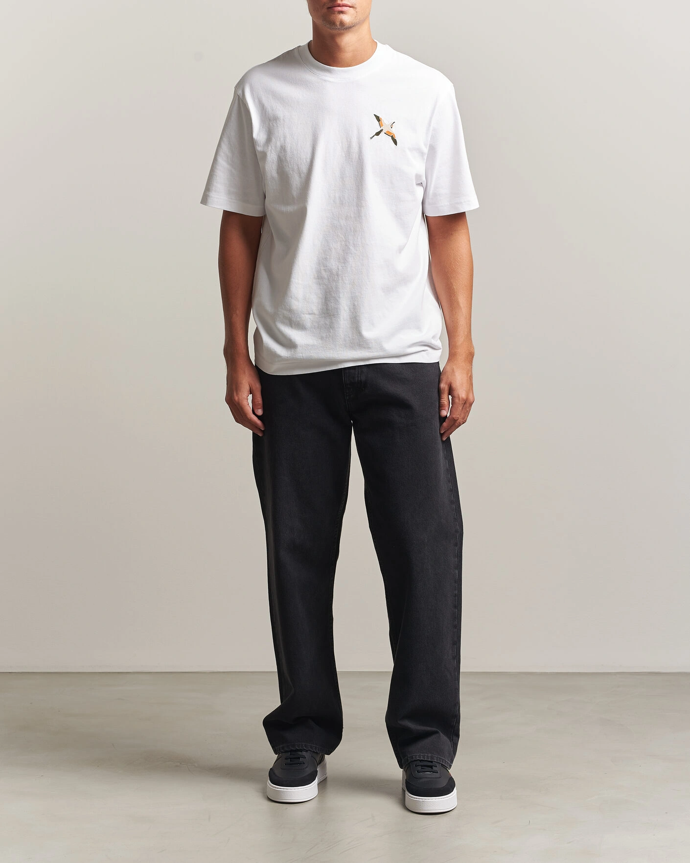 Herr | T-Shirts | Axel Arigato | Micro Bee Birt T-Shirt White