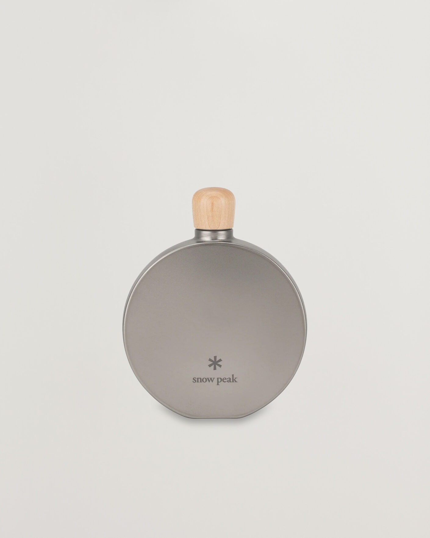 Herr | Outdoor living | Snow Peak | Curved Flask Titanium