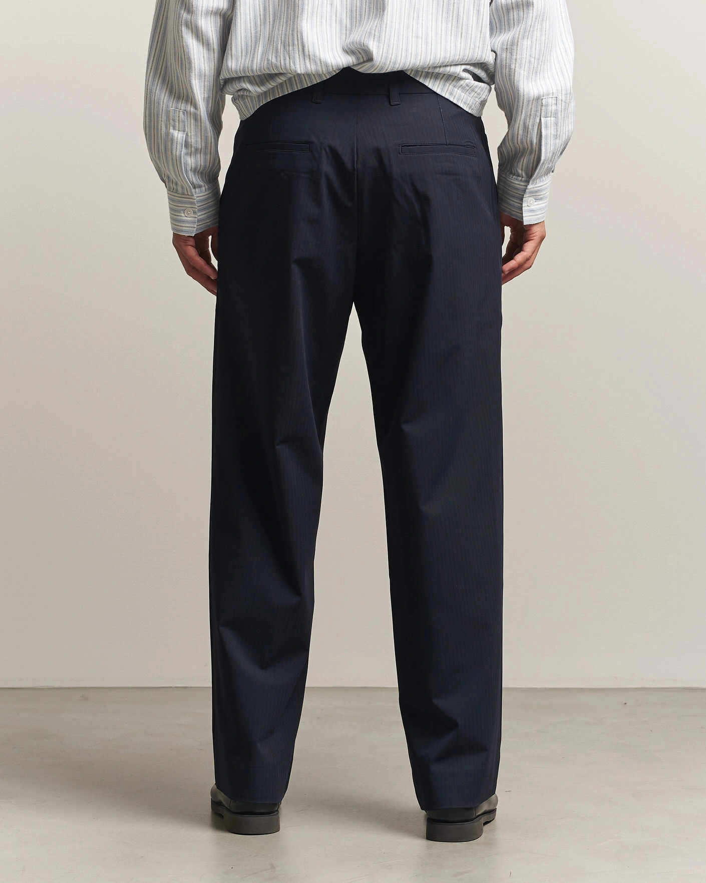 Herr | Byxor | Samsøe Samsøe | Valentin Pleated Trousers Salute Navy