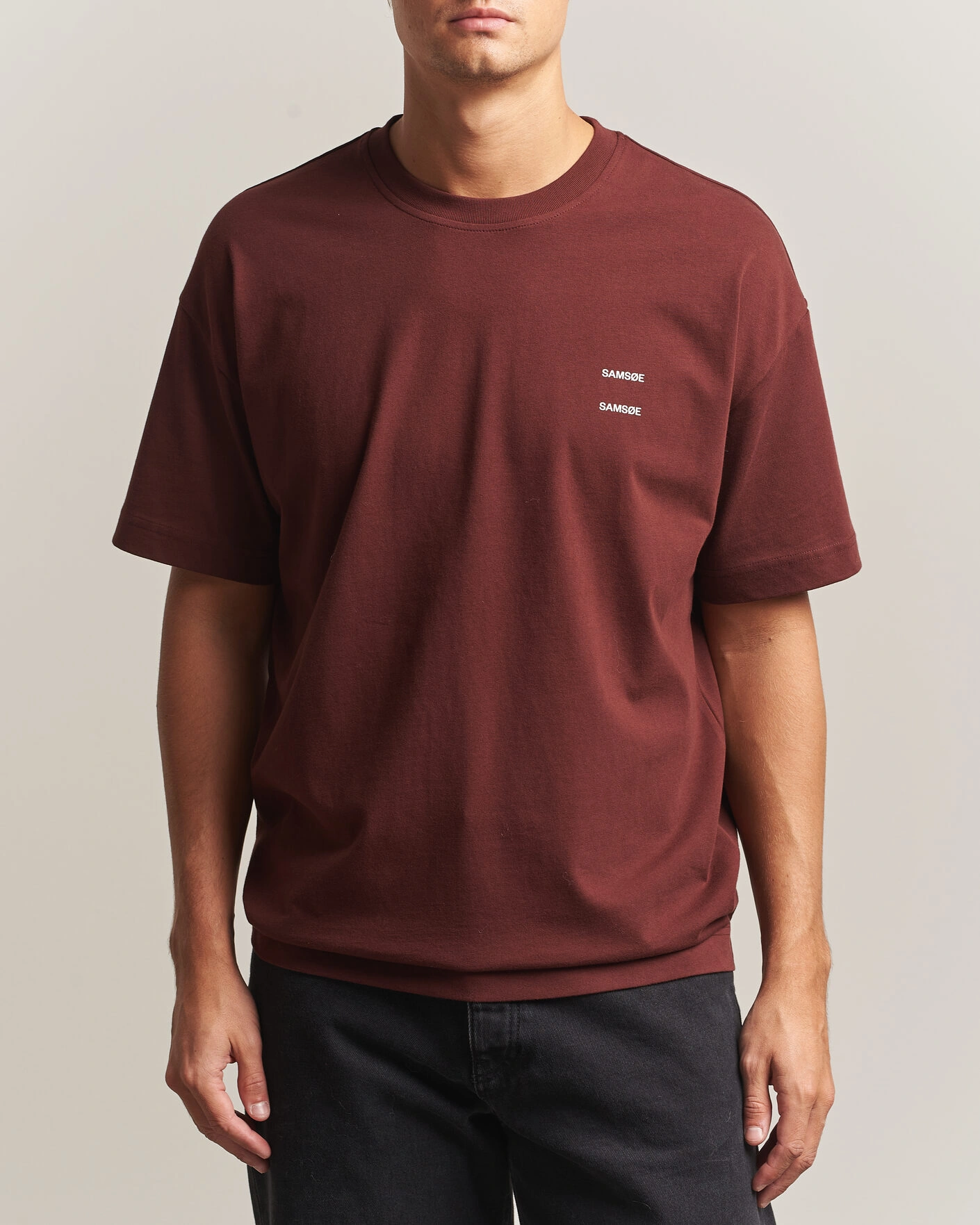 Herr | T-Shirts | Samsøe Samsøe | Joel Organic Cotton T-Shirt Bitter Chocolate
