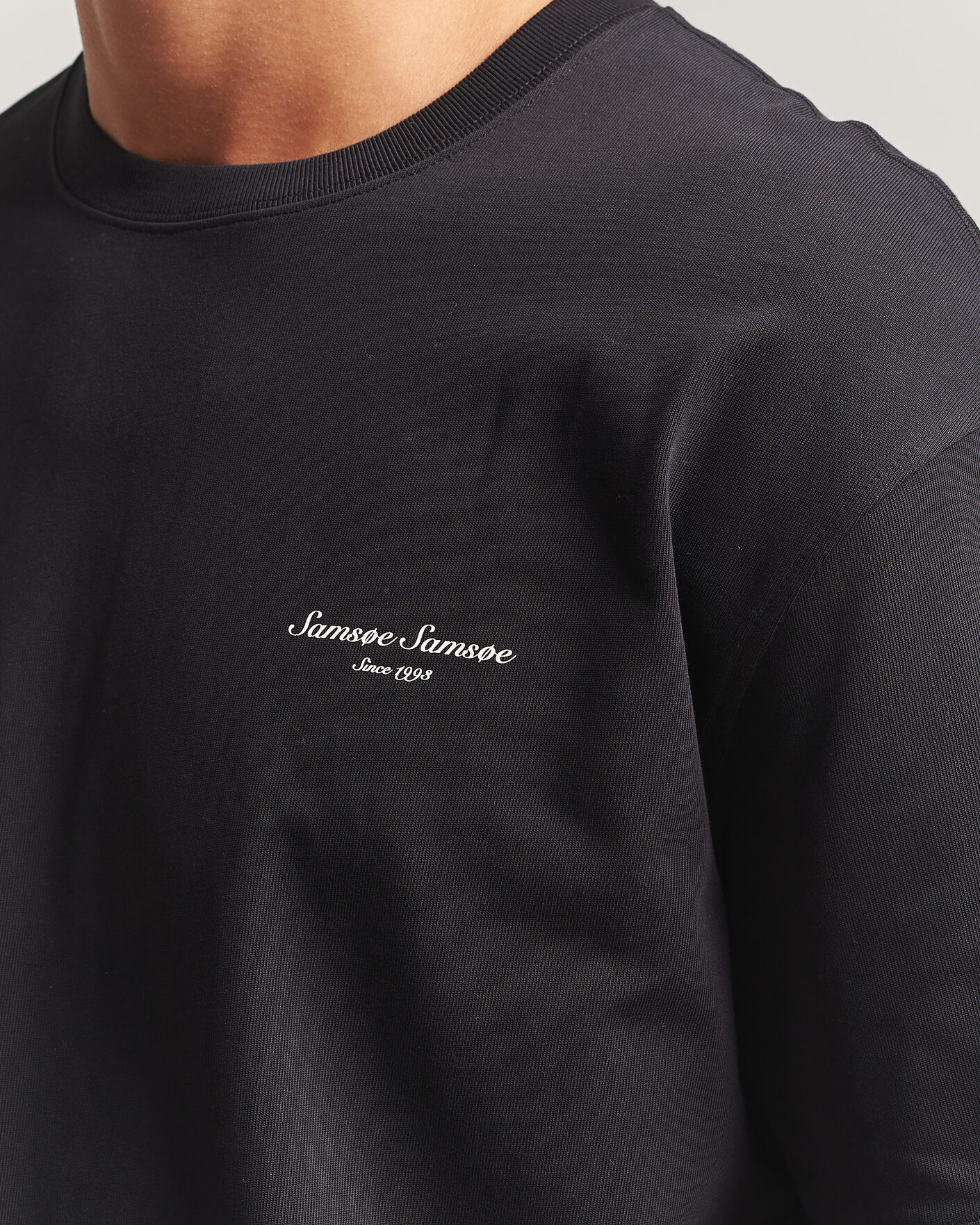 Herr | T-Shirts | Samsøe Samsøe | Uni Printed Crew Neck T-Shirt Black Building