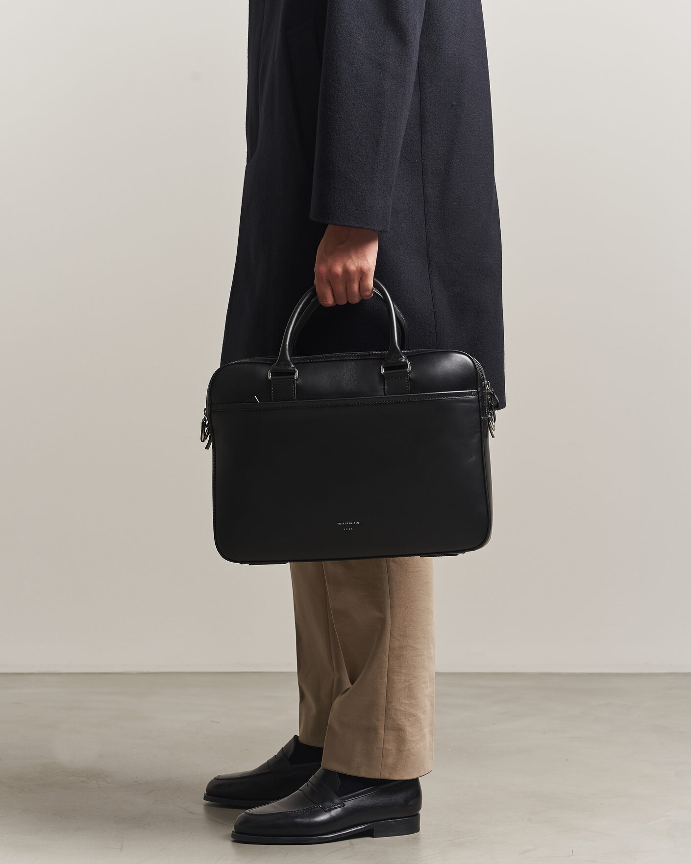 Herr | Väskor | Tiger of Sweden | Burin Smooth Leather Briefcase Black