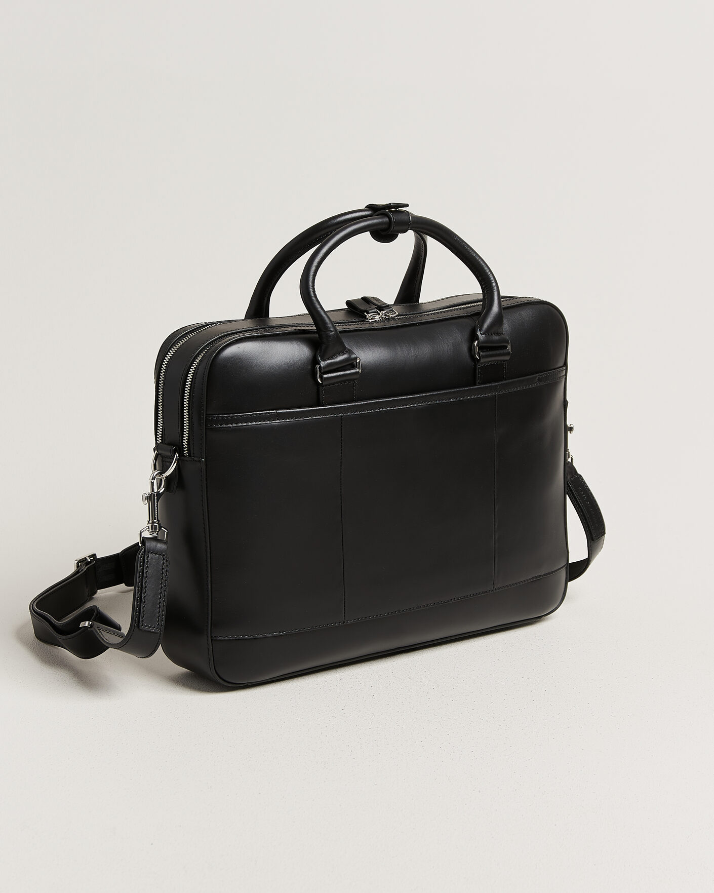 Herr | Väskor | Tiger of Sweden | Burin Smooth Leather Briefcase Black