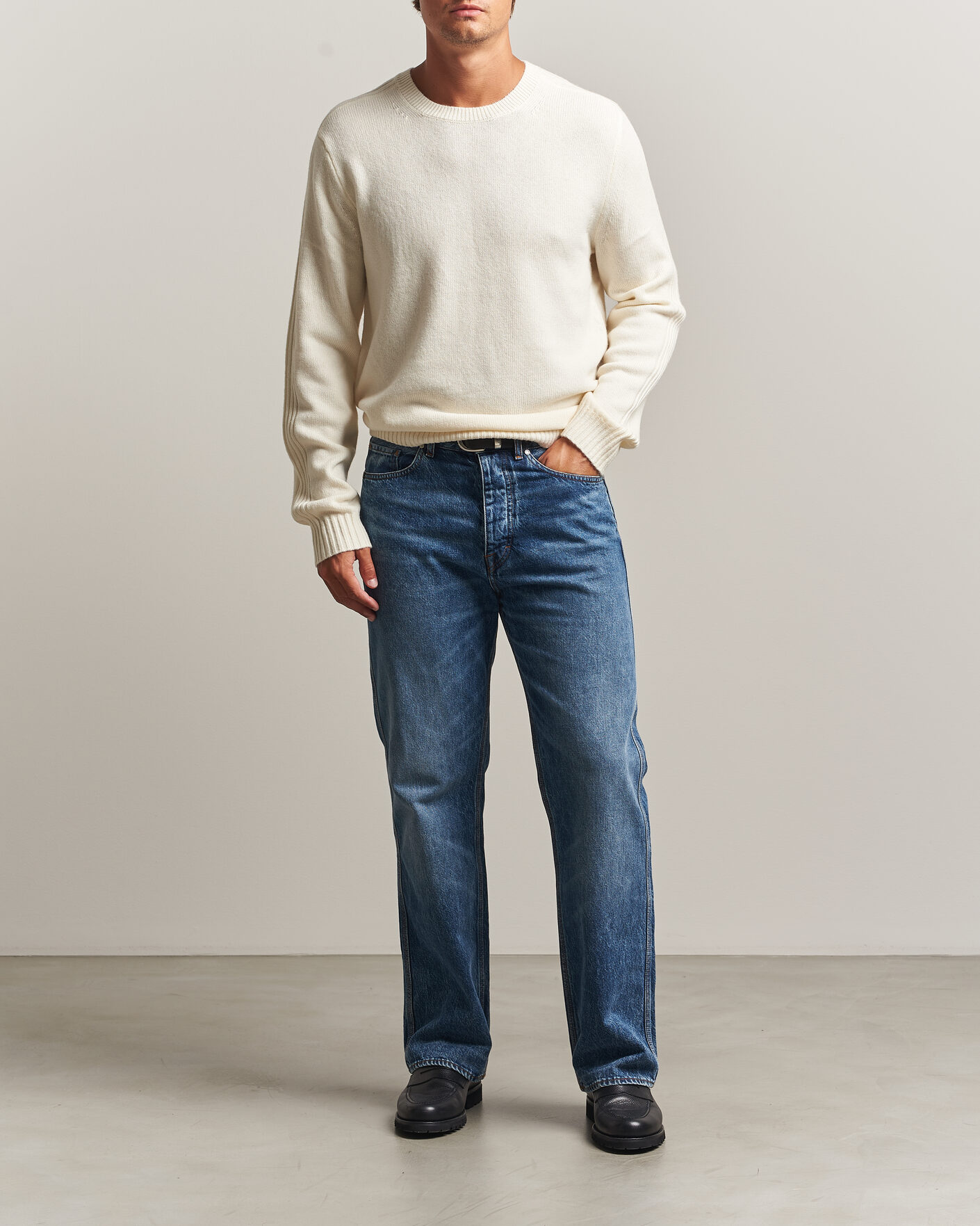 Herr | Tröjor | Tiger of Sweden | Wilfred Wool/Cashmere Sweater Porcelain Cream