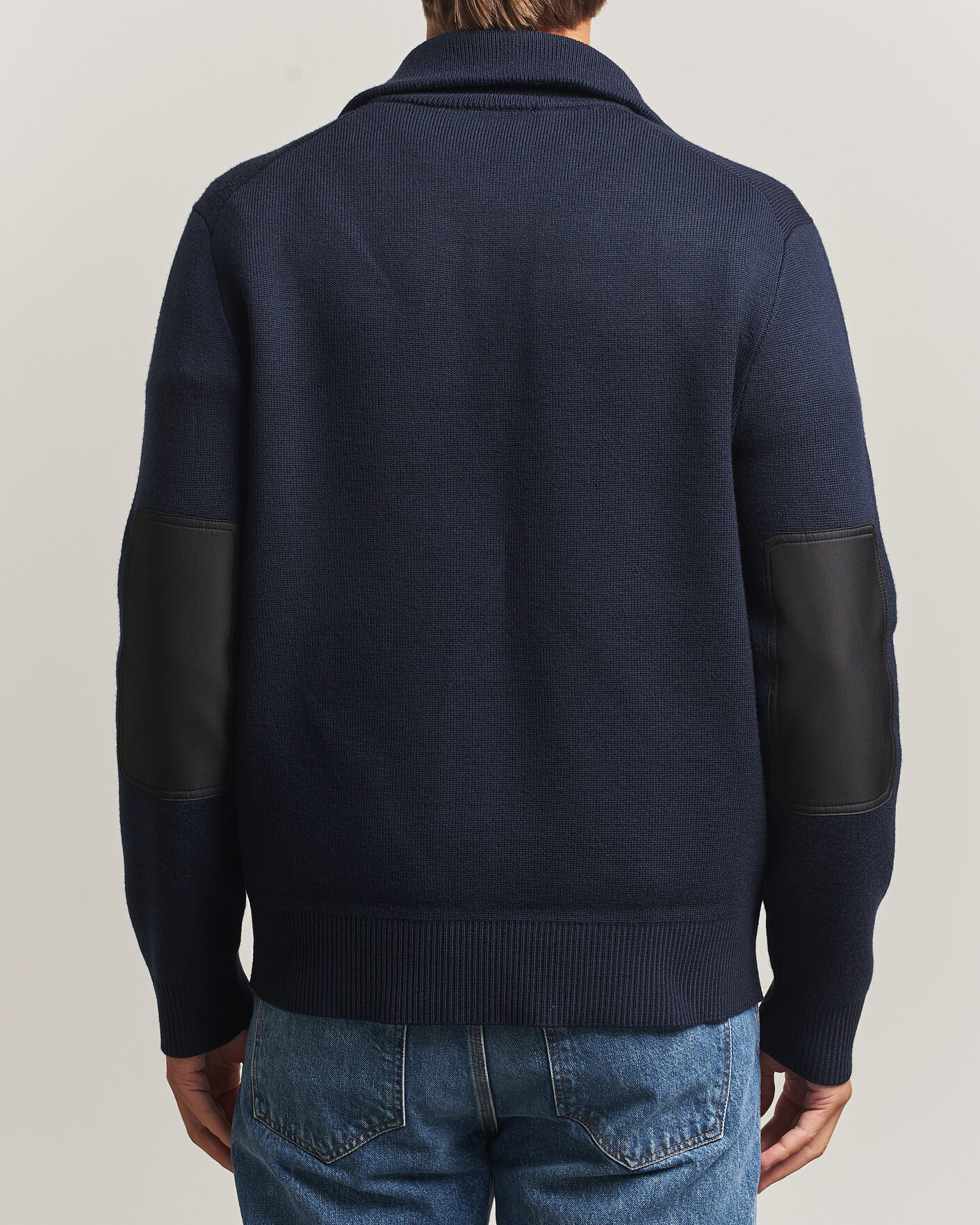 Herr | Tröjor | Tiger of Sweden | Hamish Wool Heavy Knitted Half Zip Night Grape