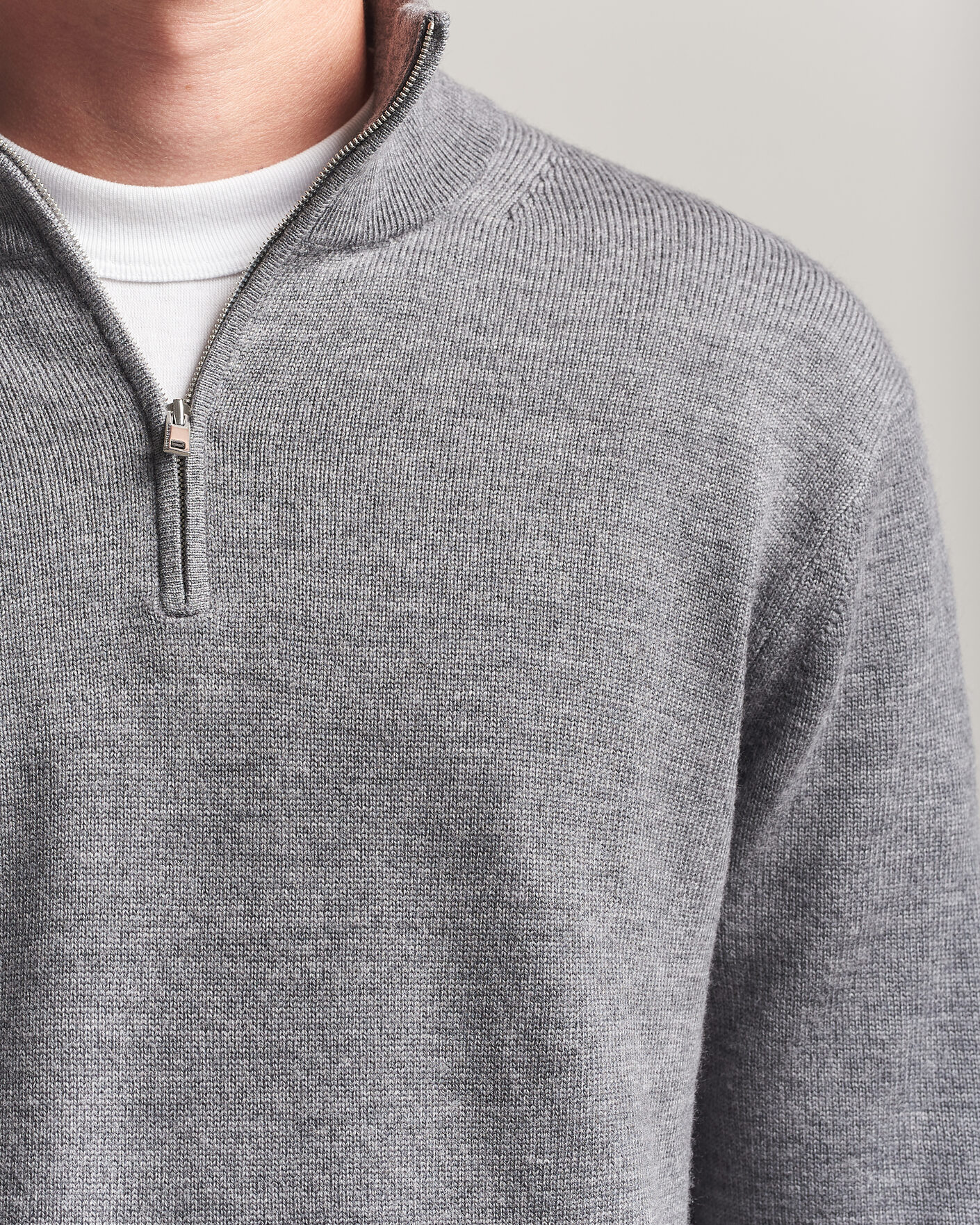 Herr | Tröjor | Tiger of Sweden | Travis Wool Half Zip Concrete Melange