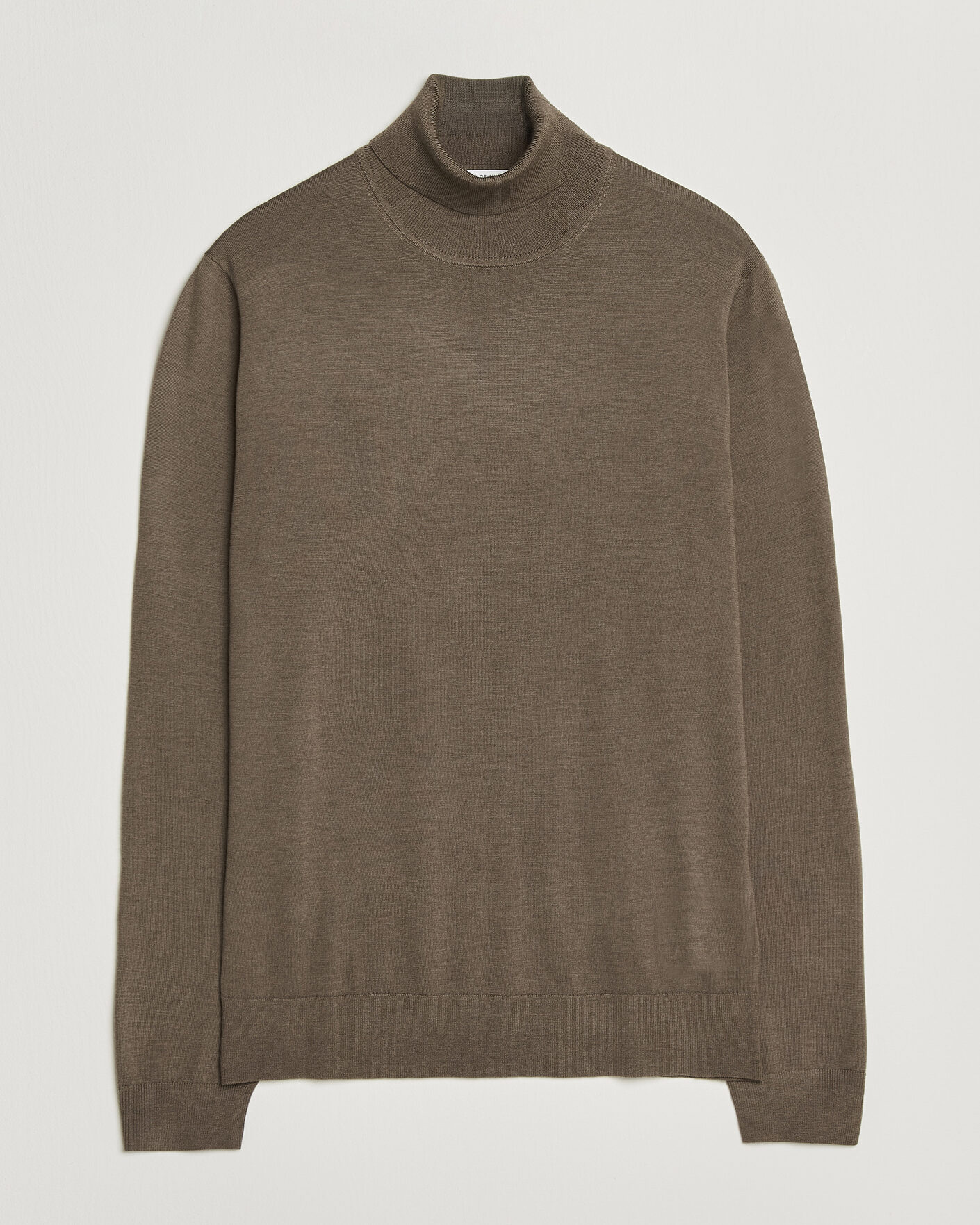 Herr | Tröjor | Tiger of Sweden | Nevile Extra Fine Merino Polo Aged Timber