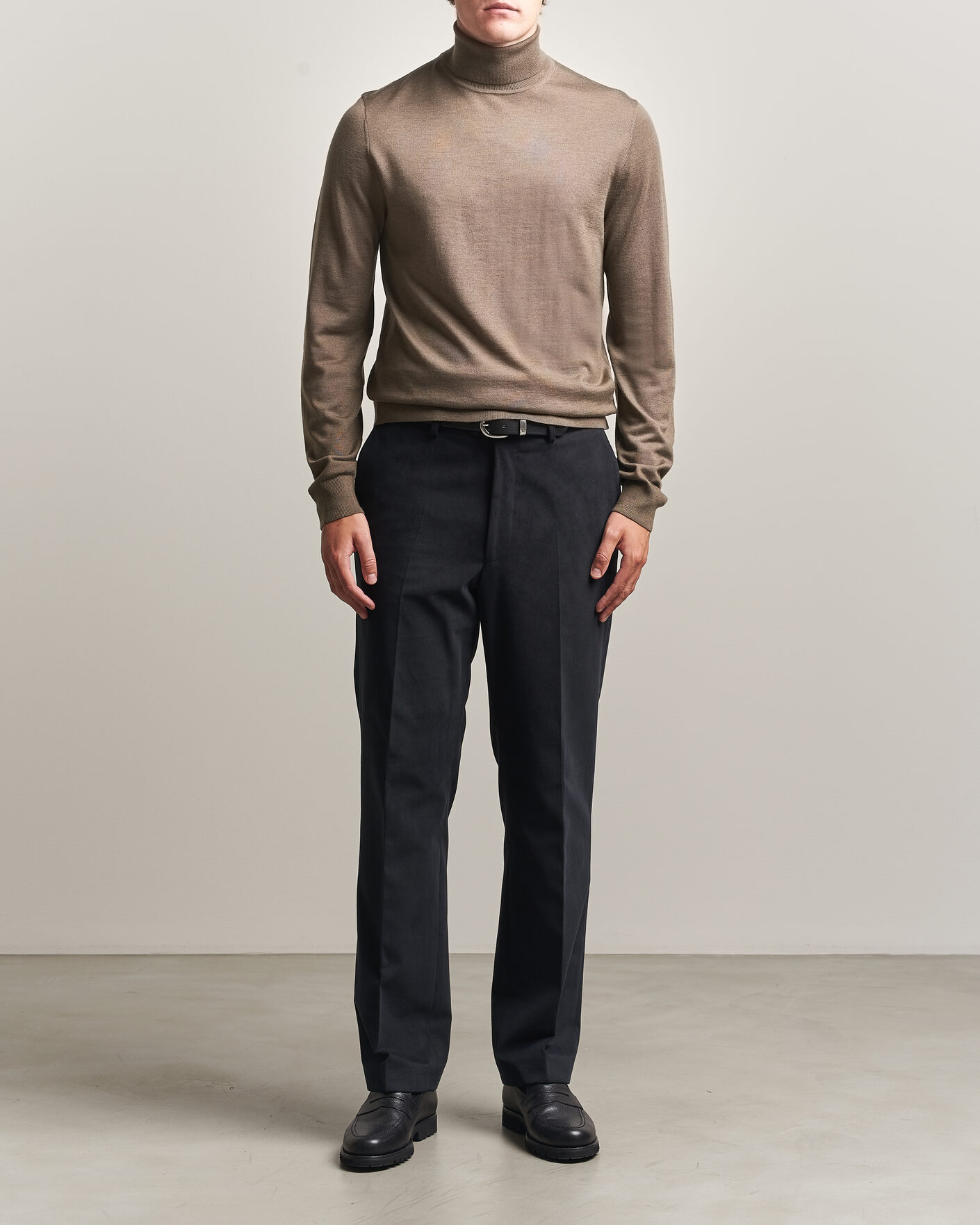 Herr | Tröjor | Tiger of Sweden | Nevile Extra Fine Merino Polo Aged Timber