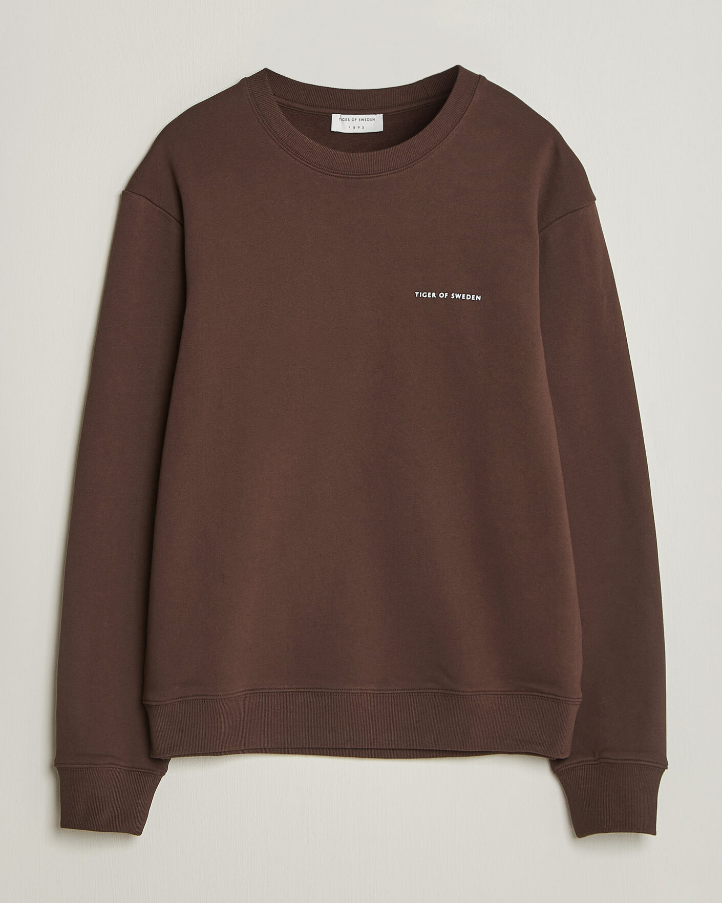 Herr | Tröjor | Tiger of Sweden | Emerson Crew Neck Sweatshirt Dark Mahogany