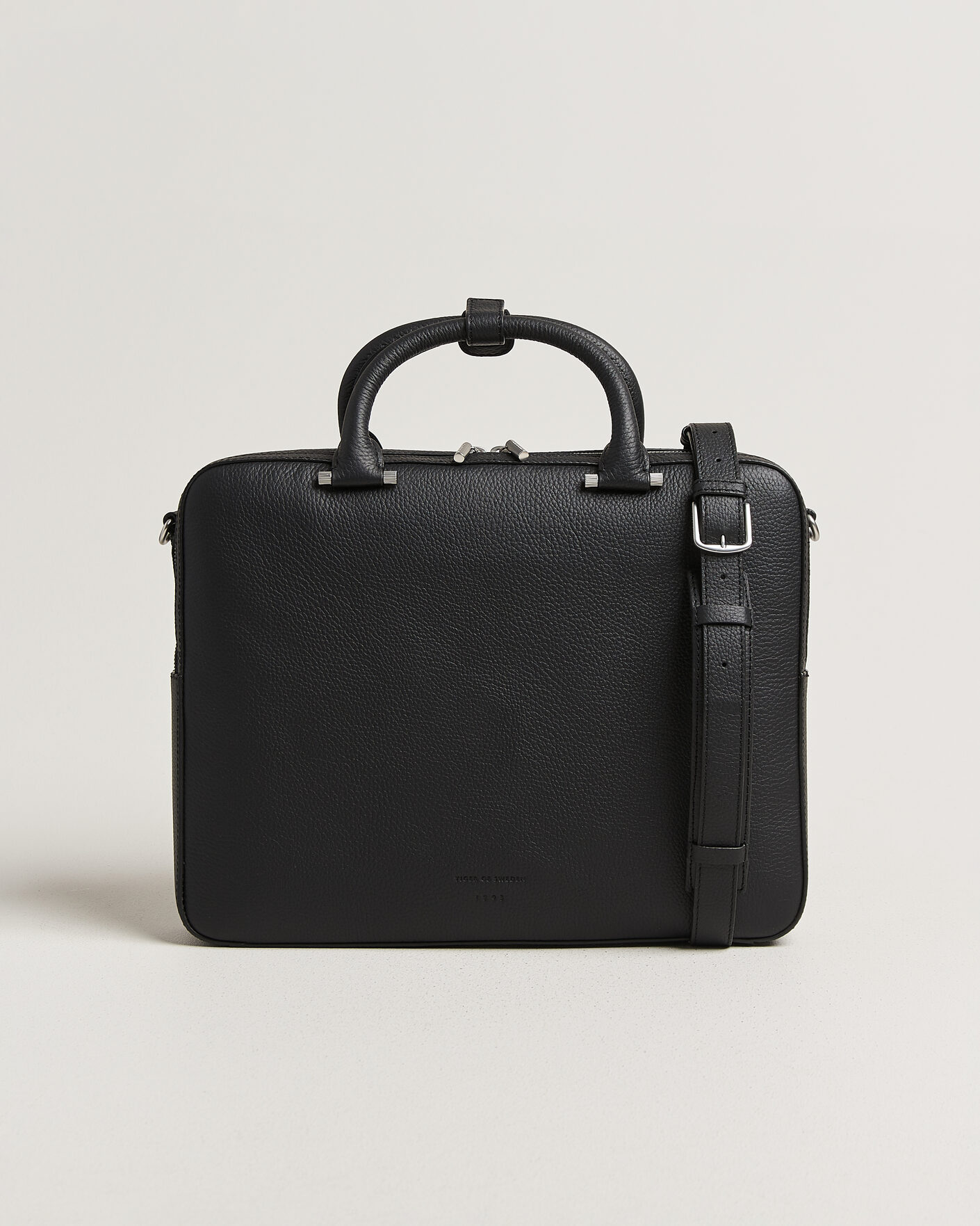 Herr | Väskor | Tiger of Sweden | Valise Grained Leather Briefcase Black