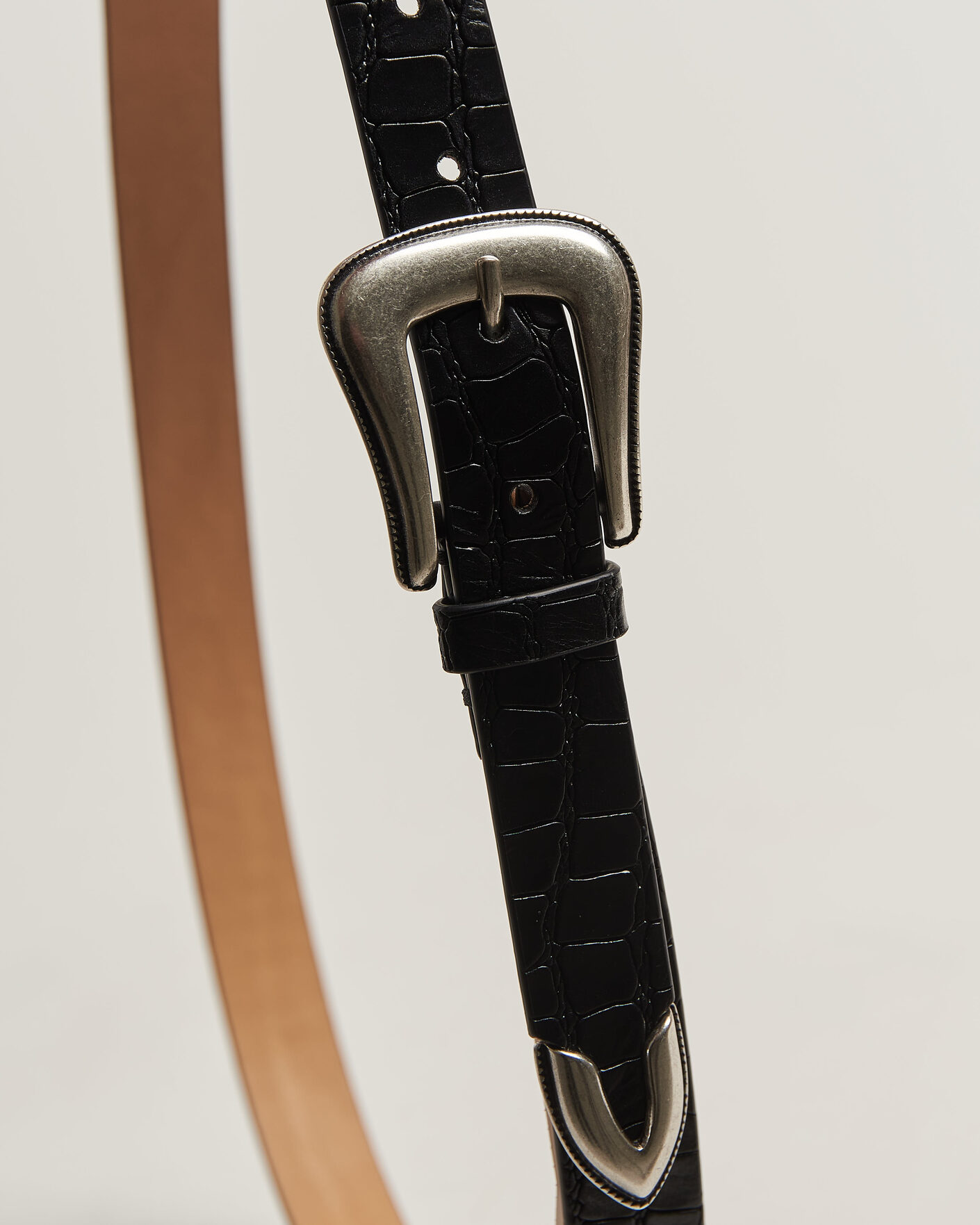 Herr | Bälten | Tiger of Sweden | Ecus Structured Leather Western Belt Black