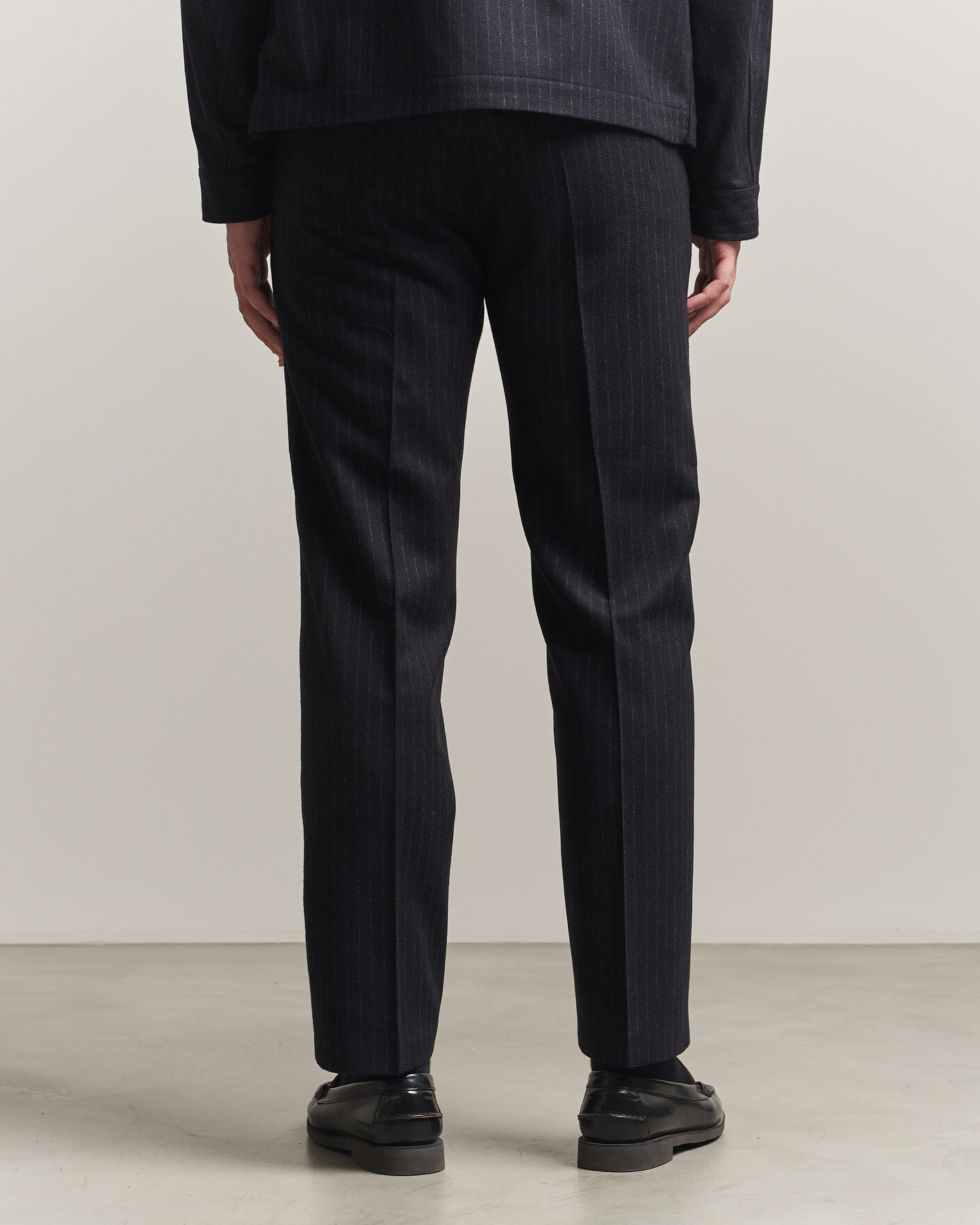 Herr | Byxor | Tiger of Sweden | Tense Wool Pleated Pinstriped Trousers Blue Function