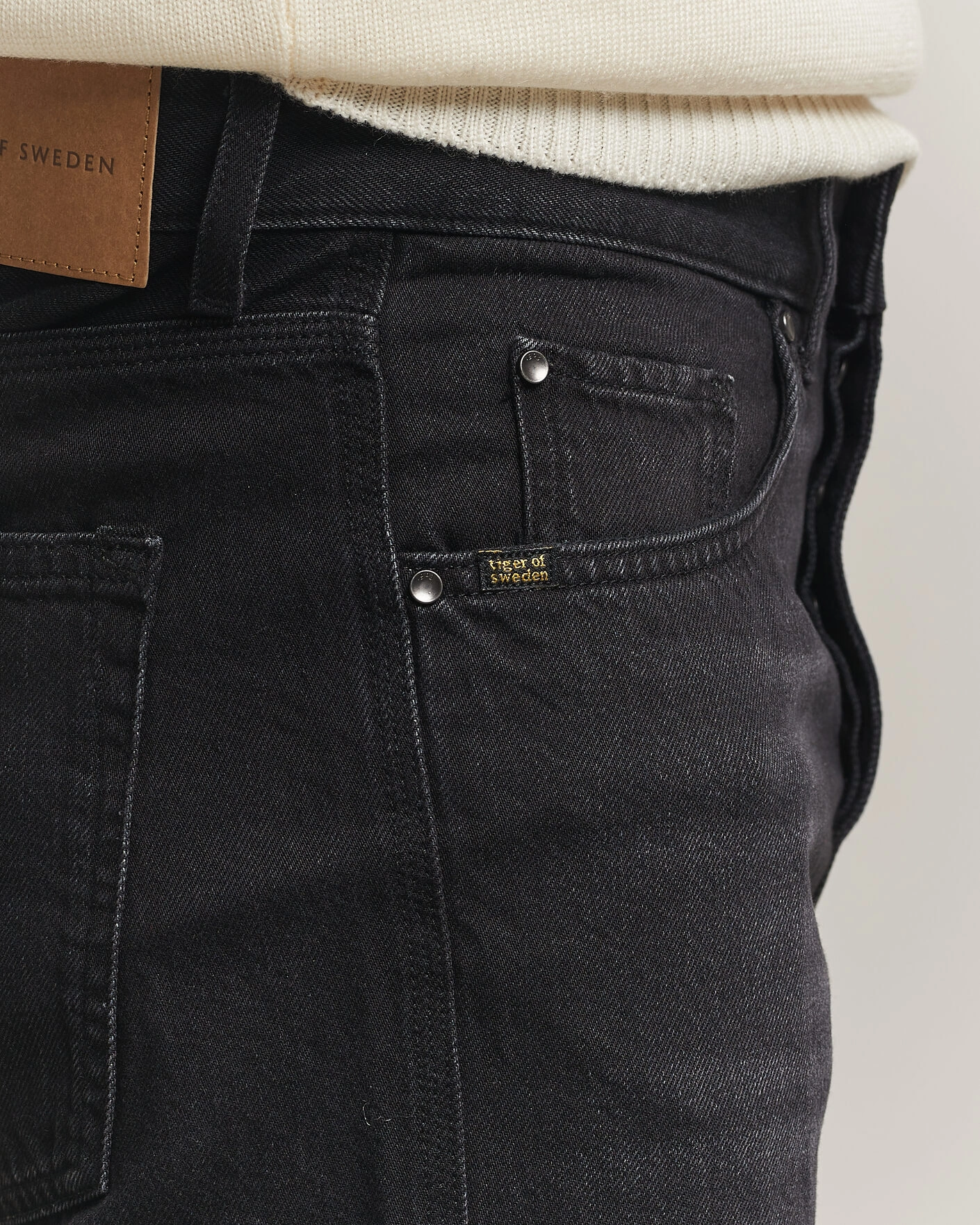 Herr | Jeans | Tiger of Sweden | Dash Jeans Washed Black