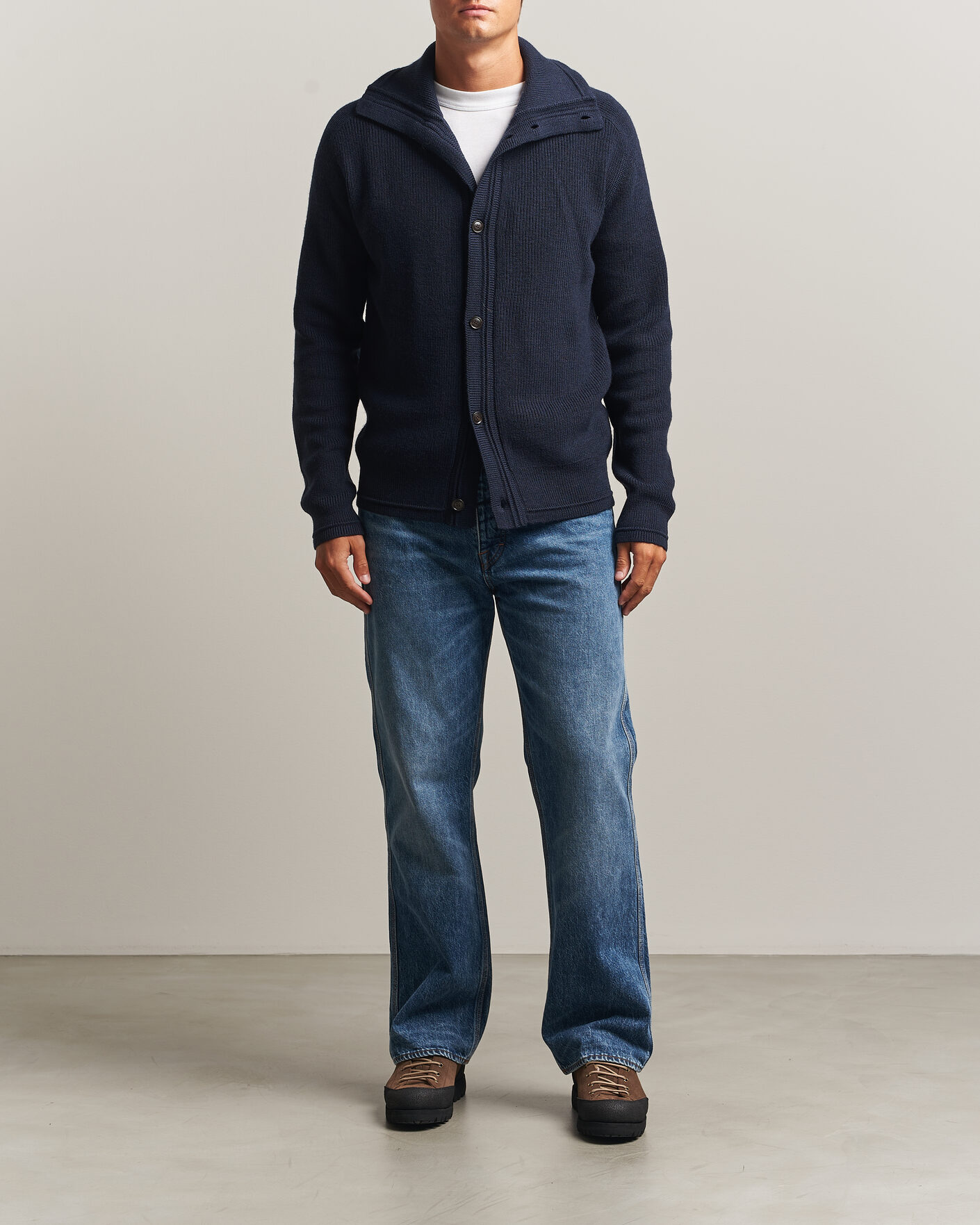Herr | Tröjor | Tiger of Sweden | Leander Wool Knitted Cardigan Night Grape