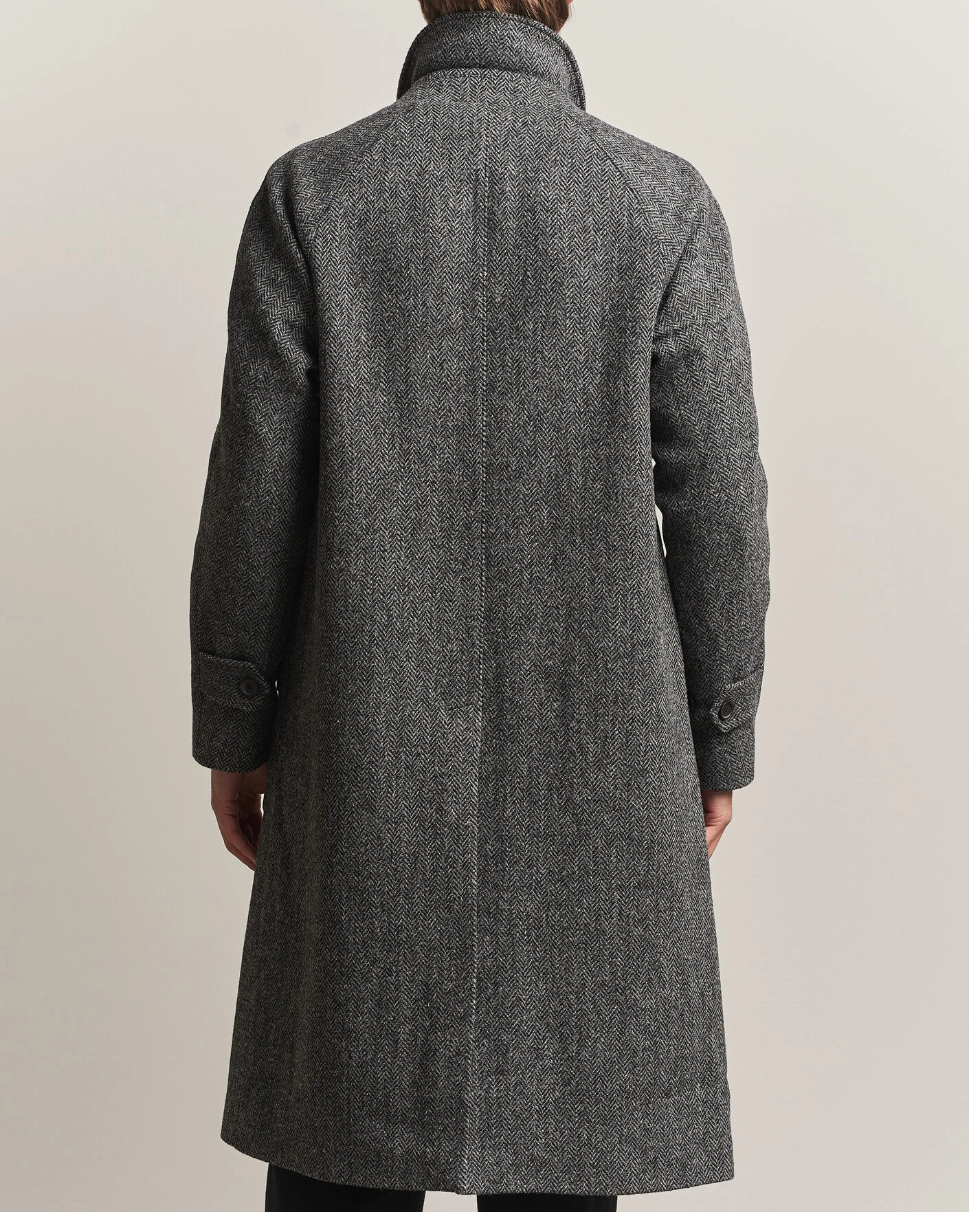 Herr | Jackor | Walker Slater | Sherlock Harris Tweed Herringbone Coat Charcoal