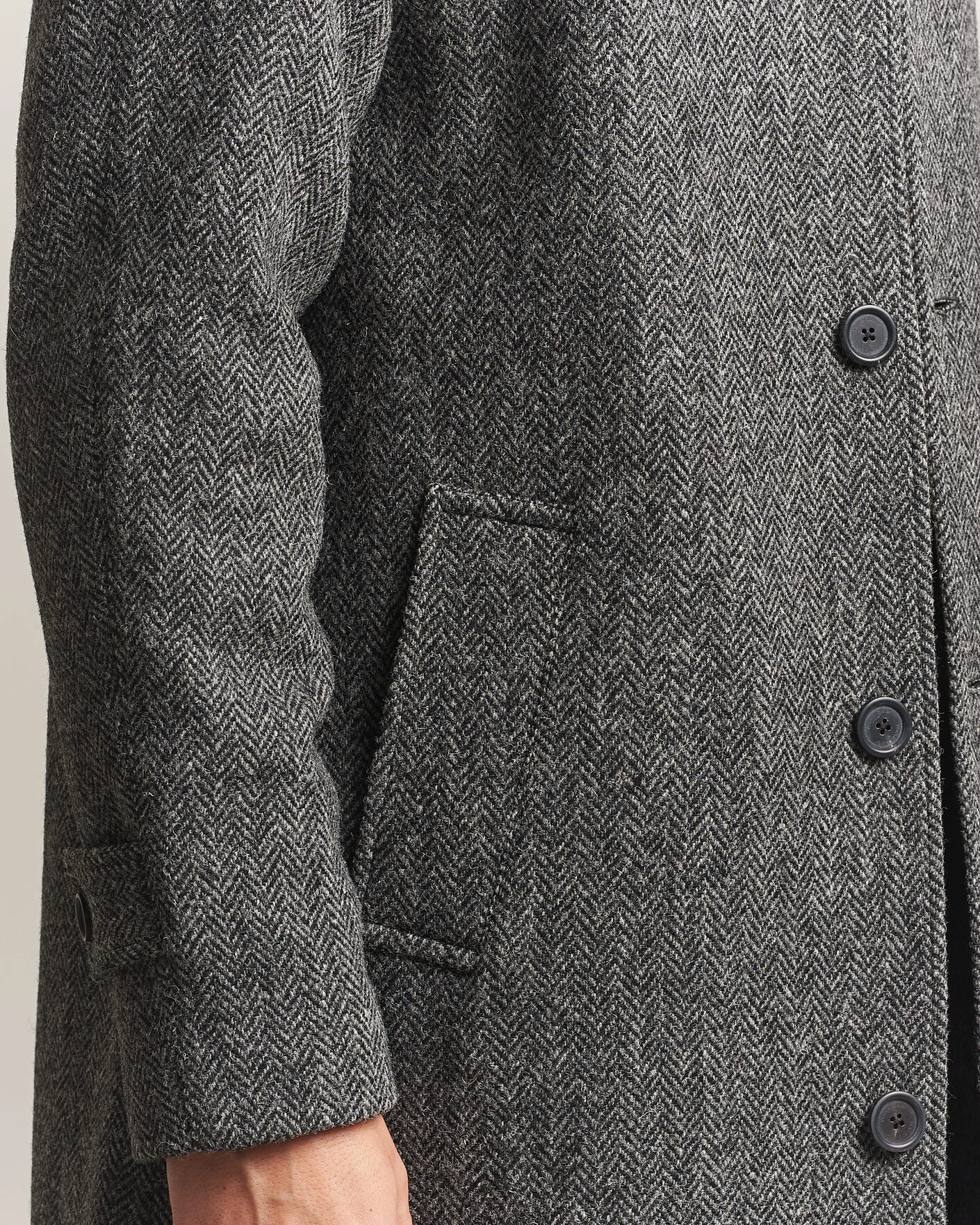 Herr | Jackor | Walker Slater | Sherlock Harris Tweed Herringbone Coat Charcoal