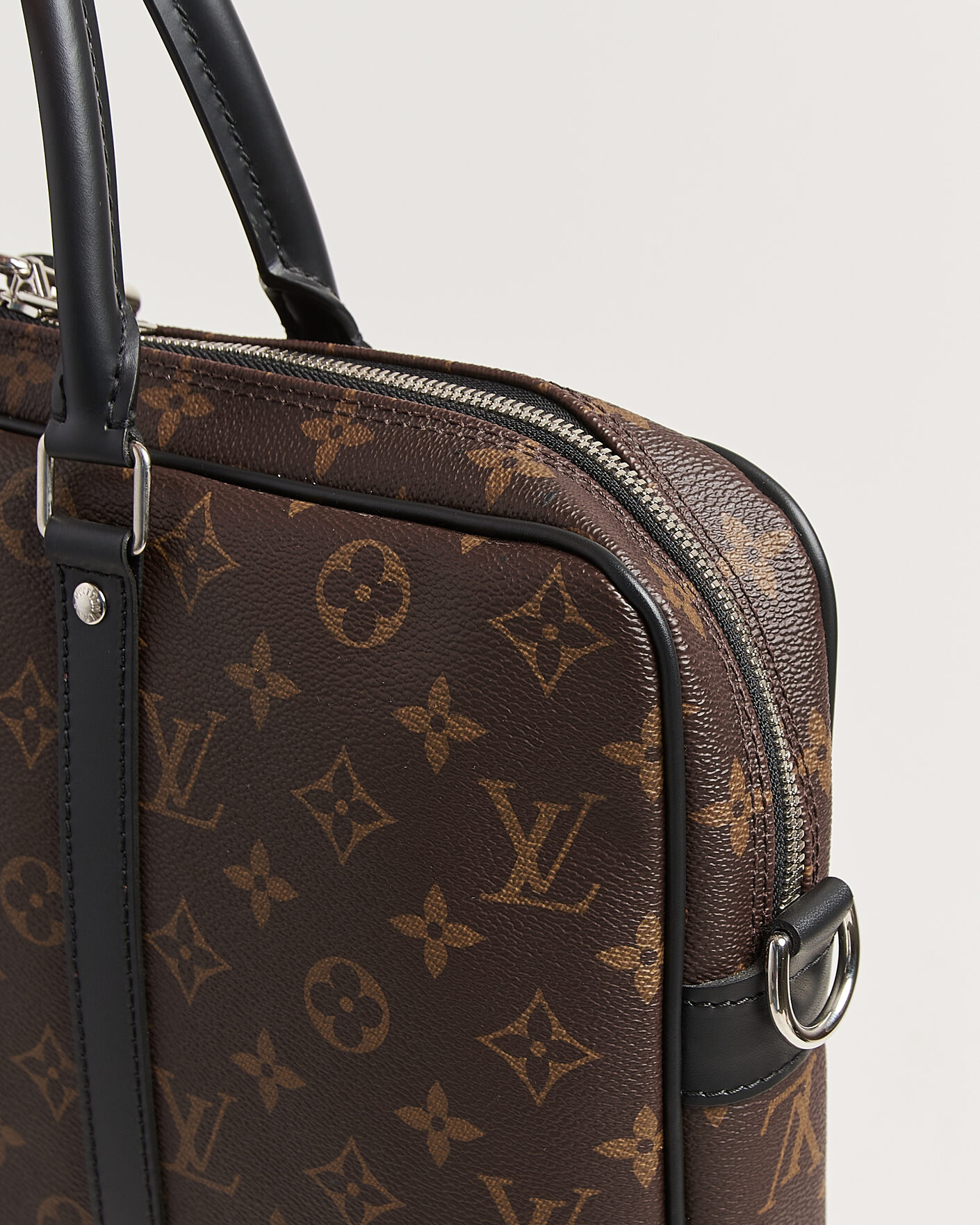 Herr | Pre-Owned & Vintage Bags | Louis Vuitton Pre-Owned | Porte-Documents Voyage Briefcase Monogram Macassar
