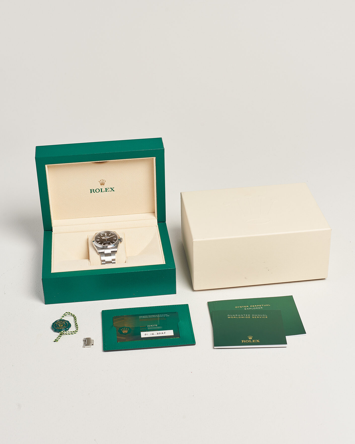 Herr | Pre-Owned & Vintage Watches | Rolex Pre-Owned | Explorer 40