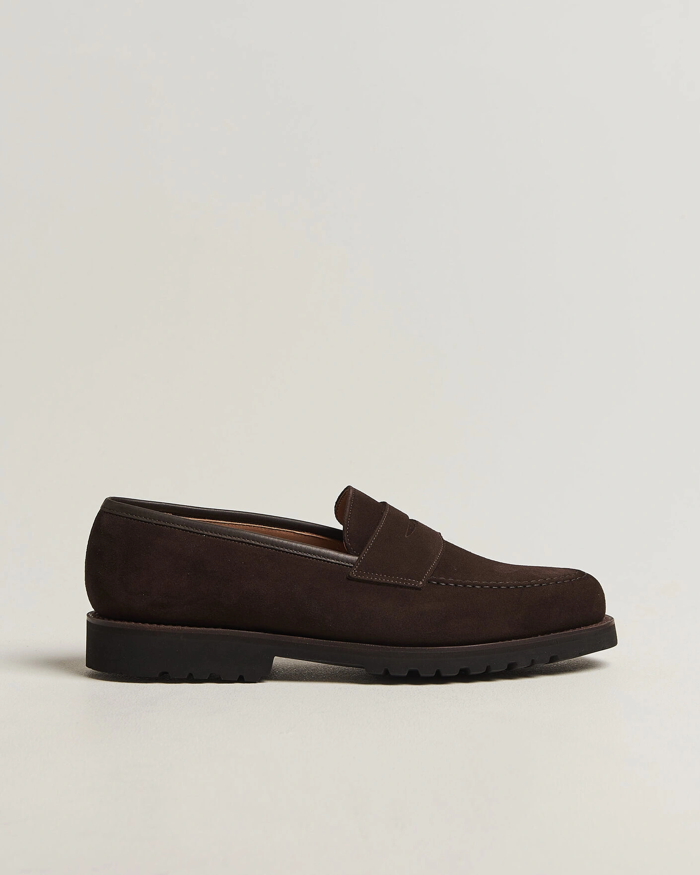 Herr | Loafers | Crockett & Jones | Boston 2 VI-Lite Loafer Dark Oak Suede