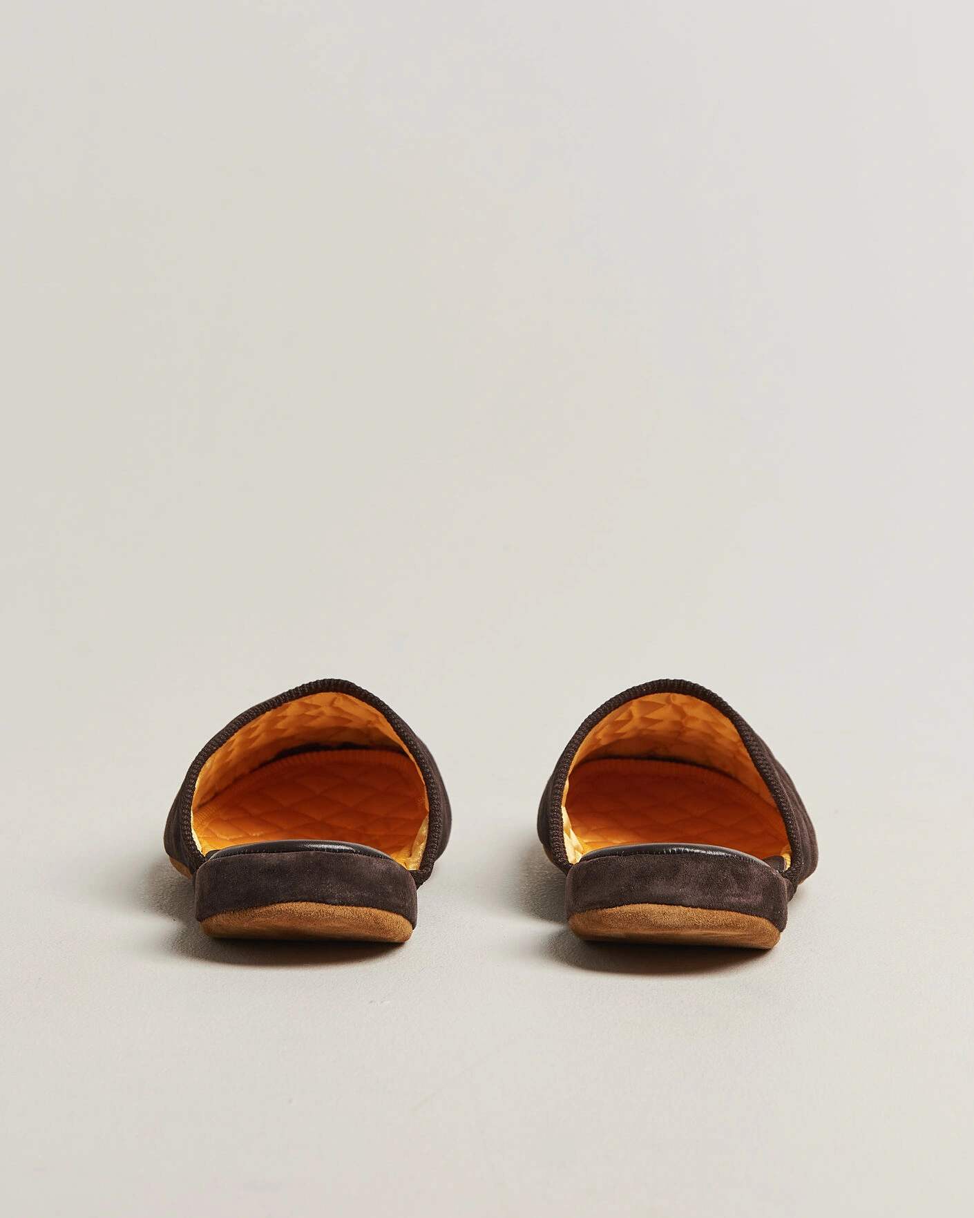 Herr | Sandaler & Tofflor | Bowhill & Elliott | Mule Slipper Quilt Lining Chocolate Suede