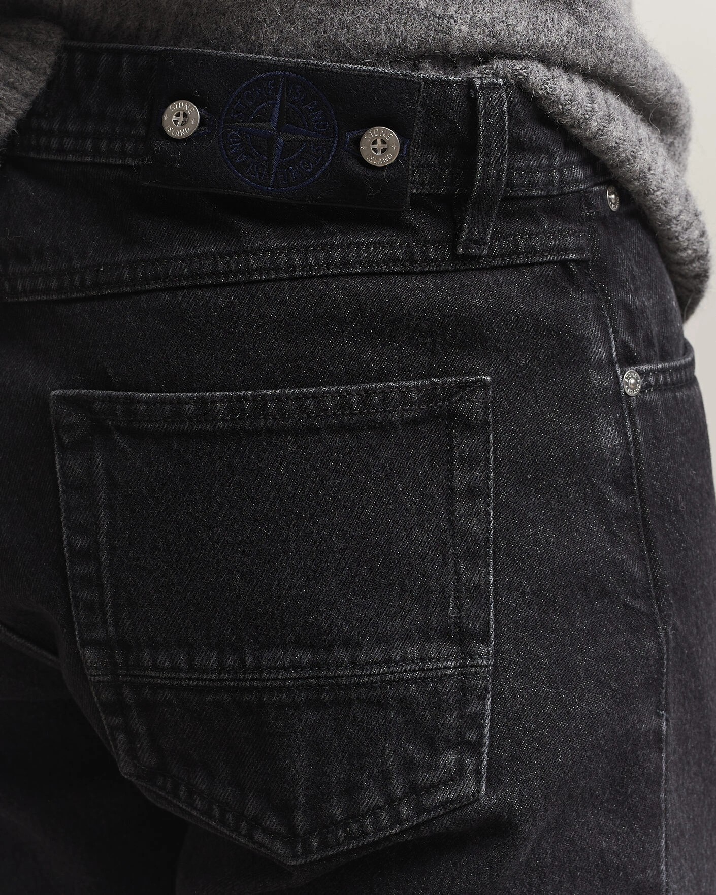 Herr | Jeans | Stone Island | Regular Straight Fit Jeans Black Medium Wash