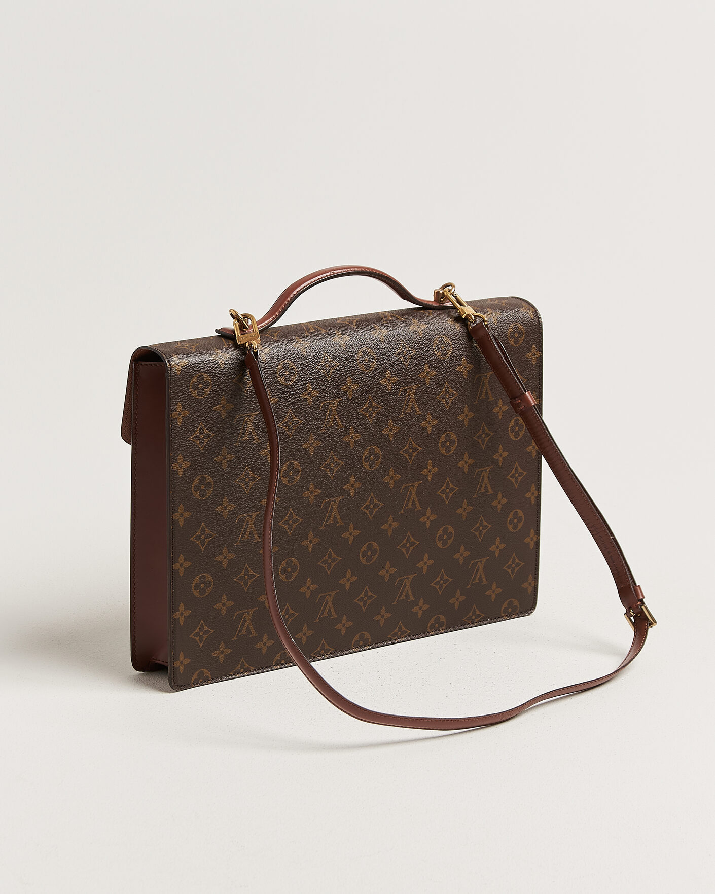Herr | Pre-Owned & Vintage Bags | Louis Vuitton Pre-Owned | Porte Document Bandouliére Monogram