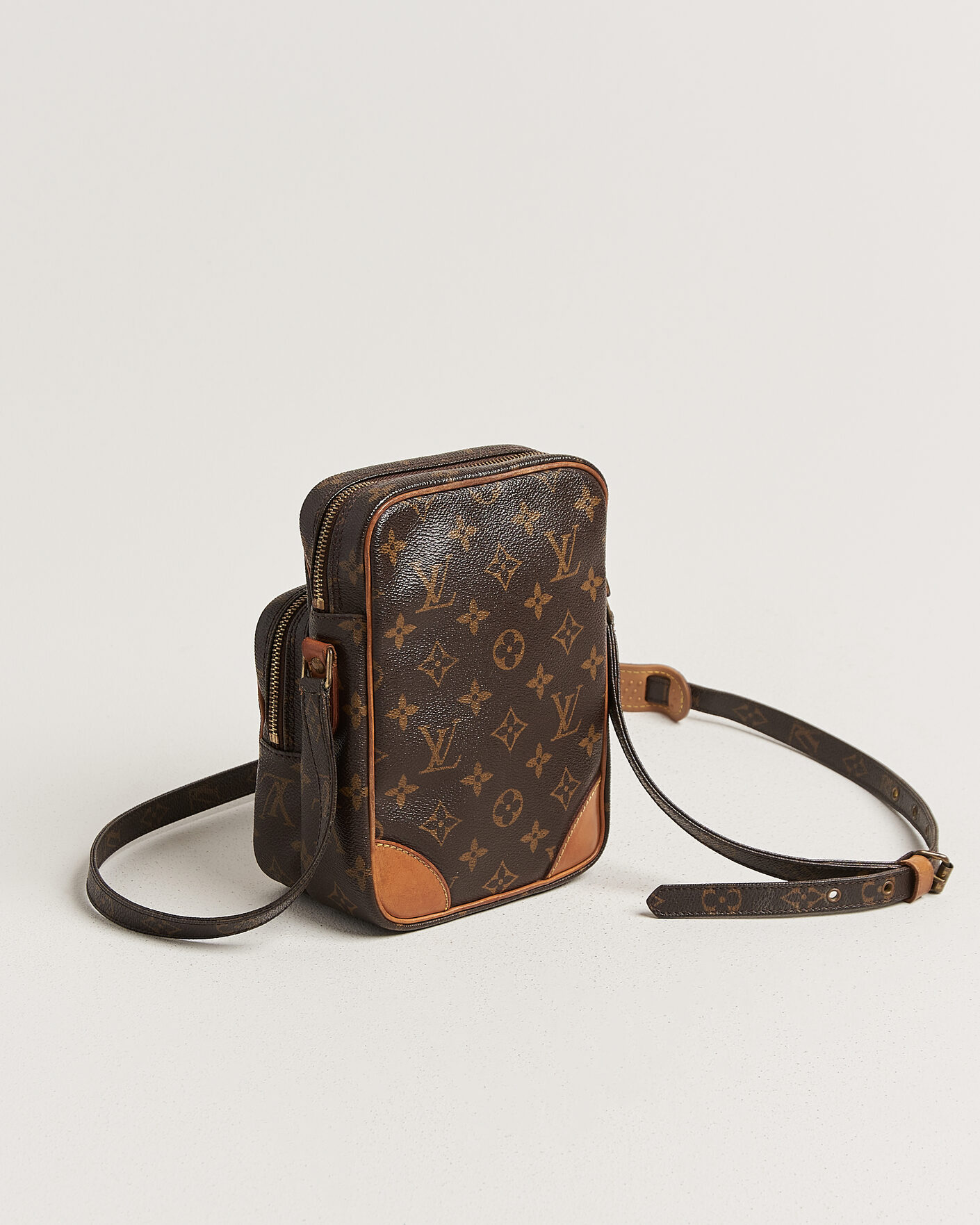 Herr | Pre-Owned & Vintage Bags | Louis Vuitton Pre-Owned | Amazon Bag Monogram