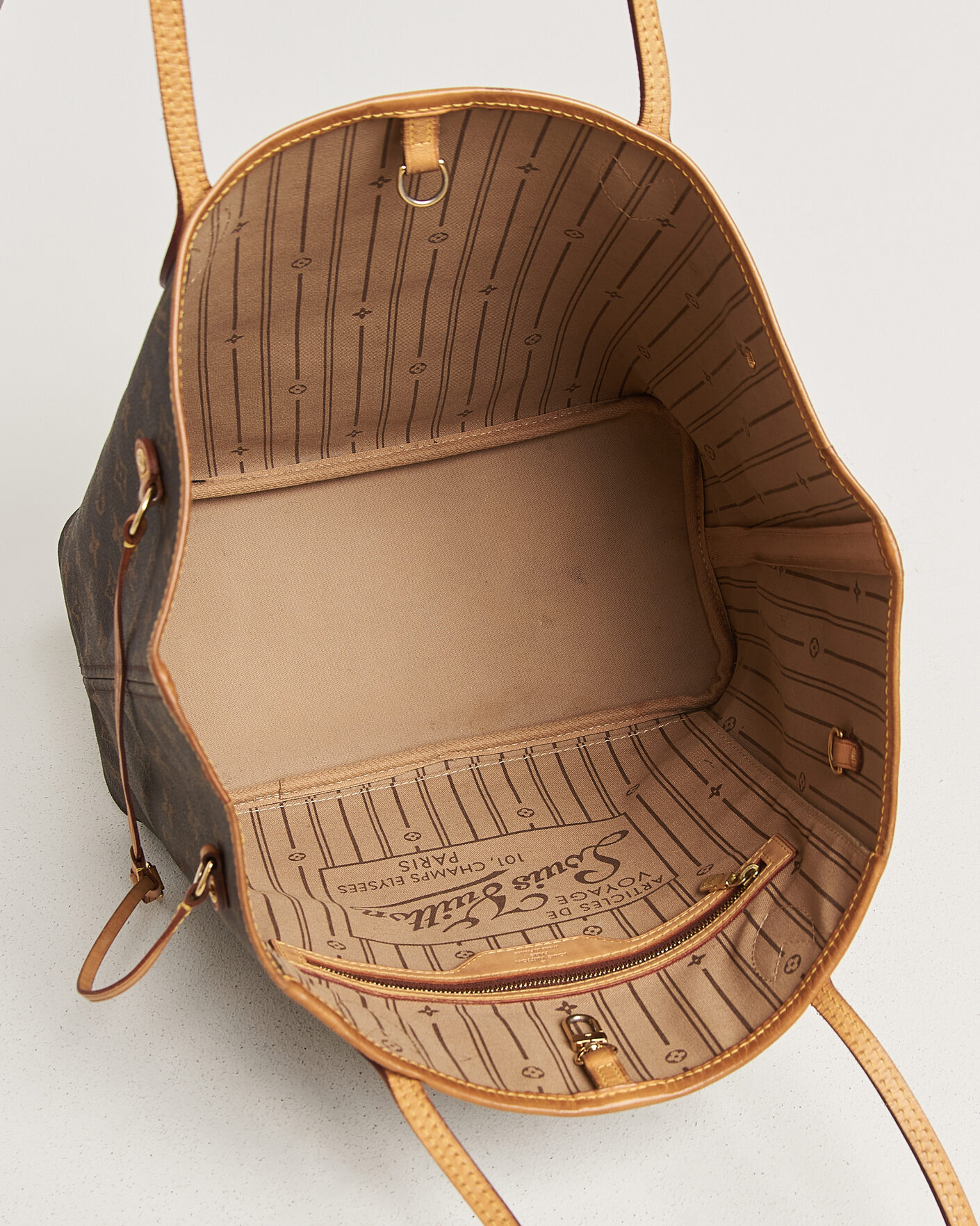 Herr | Pre-Owned & Vintage Bags | Louis Vuitton Pre-Owned | Neverfull MM Monogram