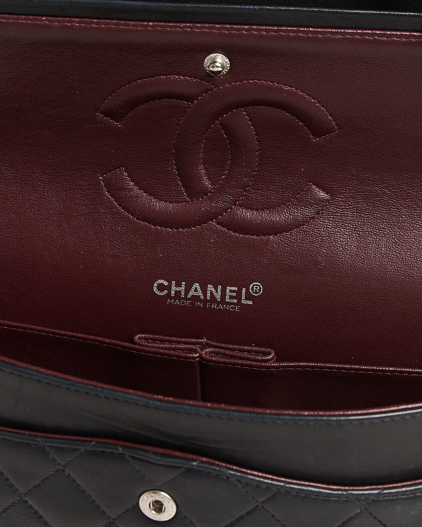 Herr | Pre-Owned & Vintage Bags | Chanel Pre-Owned | Classic Medium Double Flap Bag Lambskin Black