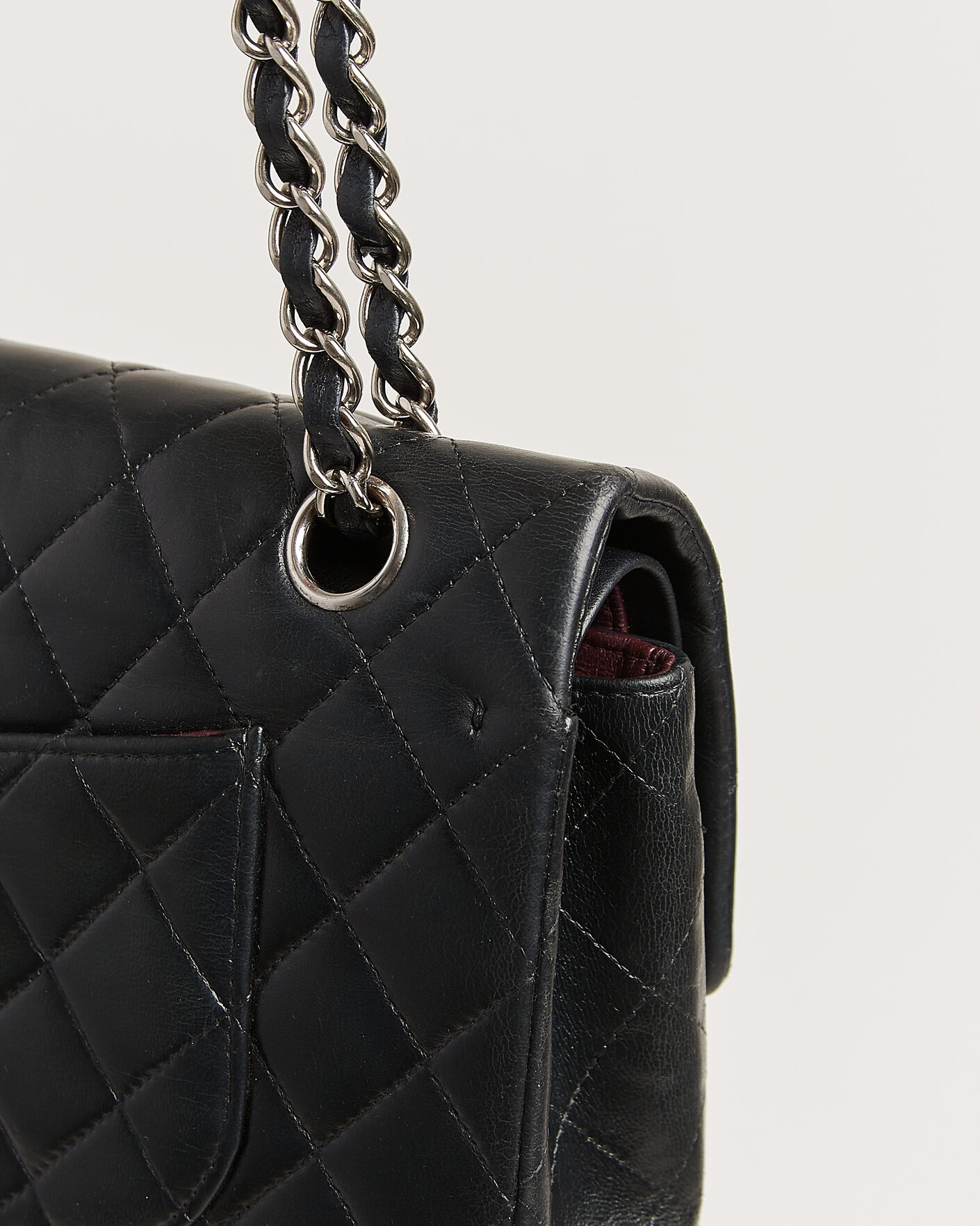 Herr | Pre-Owned & Vintage Bags | Chanel Pre-Owned | Classic Medium Double Flap Bag Lambskin Black
