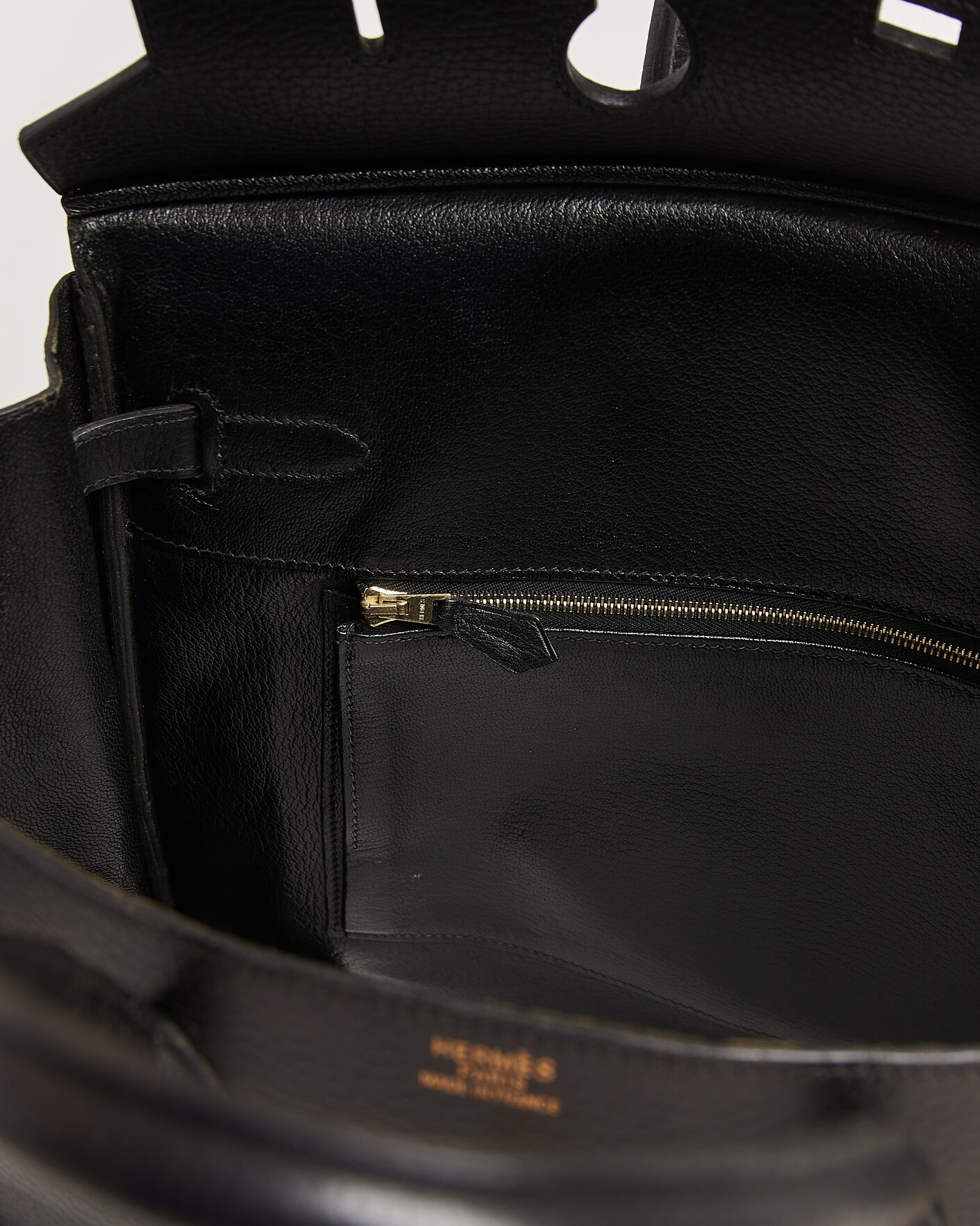 Herr | Pre-Owned & Vintage Bags | Hermès Pre-Owned | Birkin 35 Retourné Ardennes Leather Black