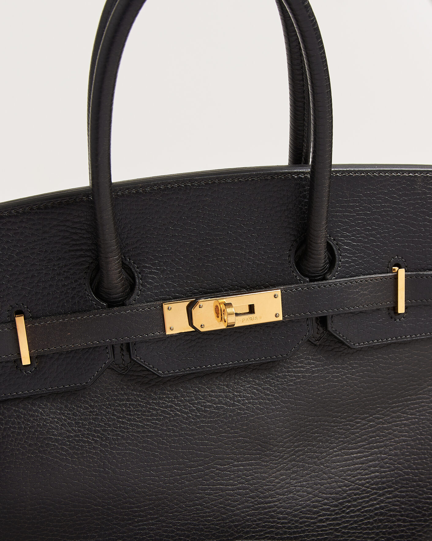 Herr | Pre-Owned & Vintage Bags | Hermès Pre-Owned | Birkin 35 Retourné Ardennes Leather Black