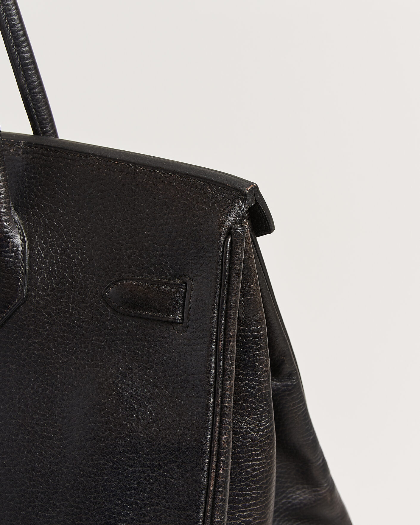 Herr | Pre-Owned & Vintage Bags | Hermès Pre-Owned | Birkin 35 Retourné Ardennes Leather Black