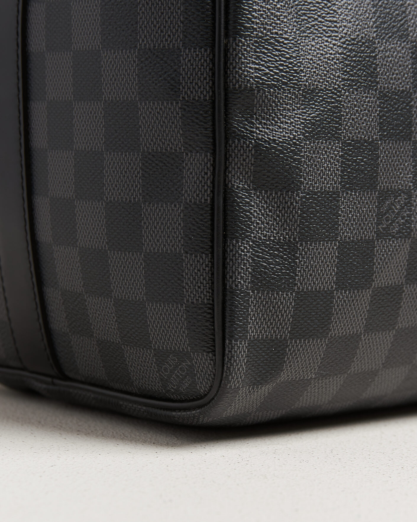 Herr | Pre-Owned & Vintage Bags | Louis Vuitton Pre-Owned | Keepall 45 Bandouliére Damier graphite