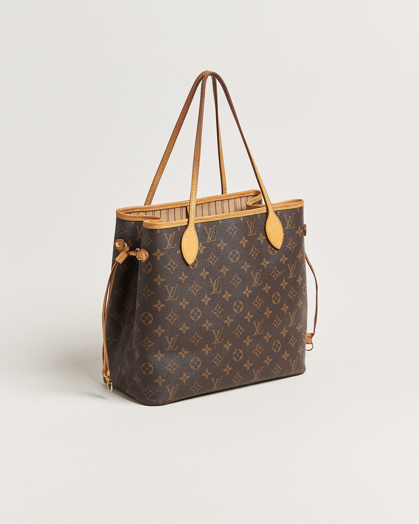 Herr | Pre-Owned & Vintage Bags | Louis Vuitton Pre-Owned | Neverfull MM Monogram